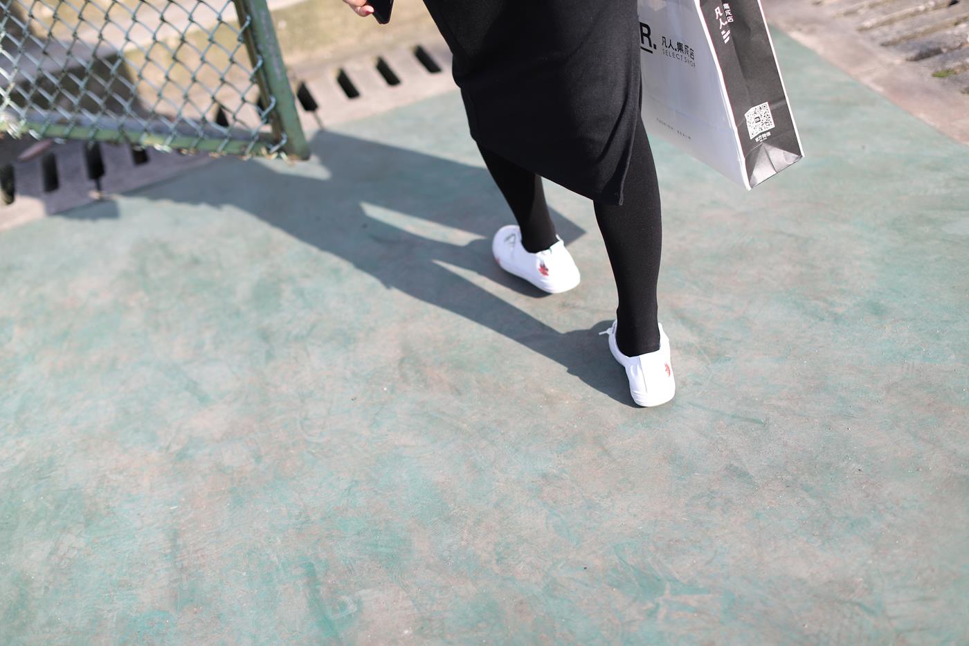 图片[22]-大西瓜爱牙膏-2019 10月活动 模特2（二） 校园厚黑丝 [104P] – 速更版-美库