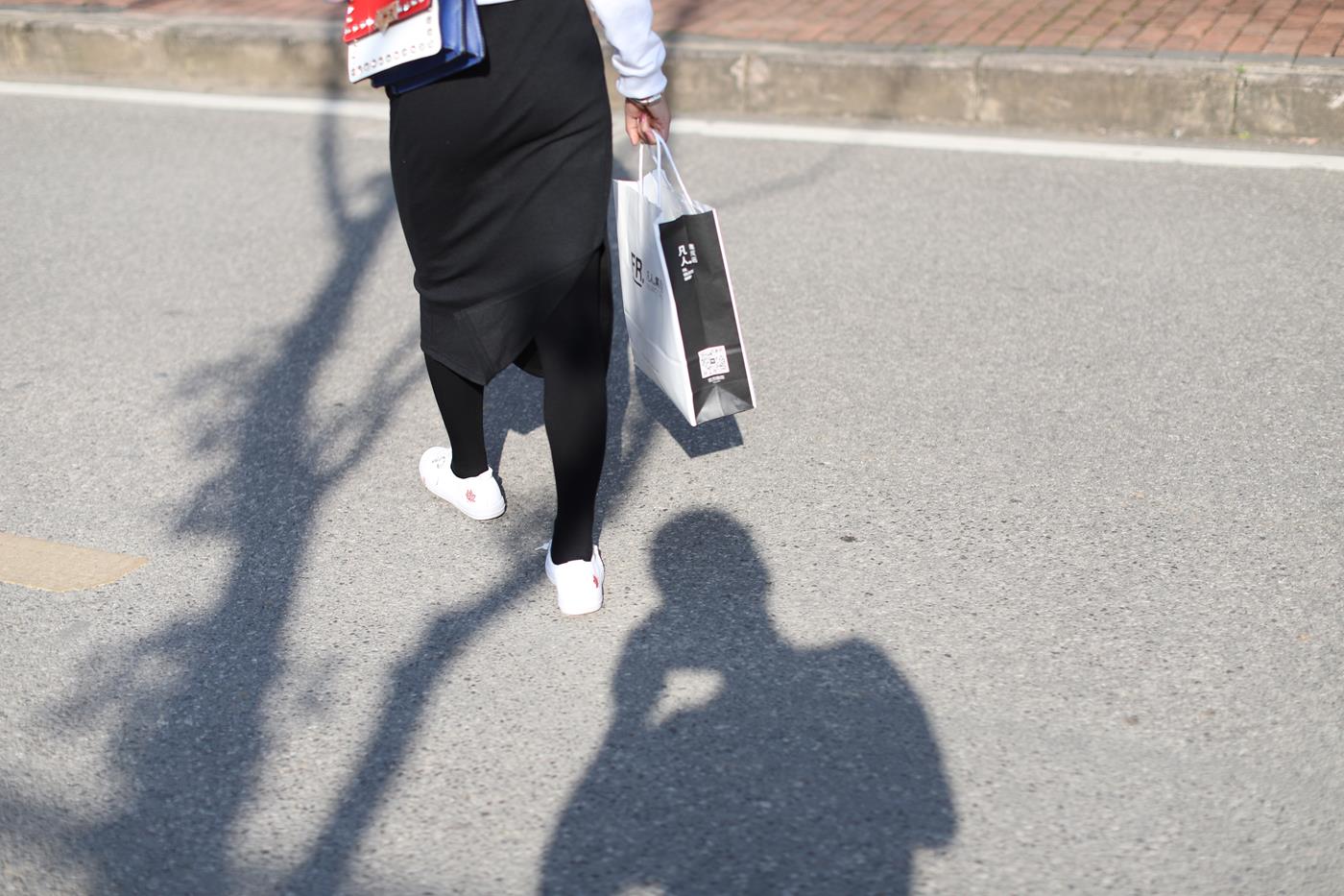 图片[26]-大西瓜爱牙膏-2019 10月活动 模特2（二） 校园厚黑丝 [104P] – 速更版-美库