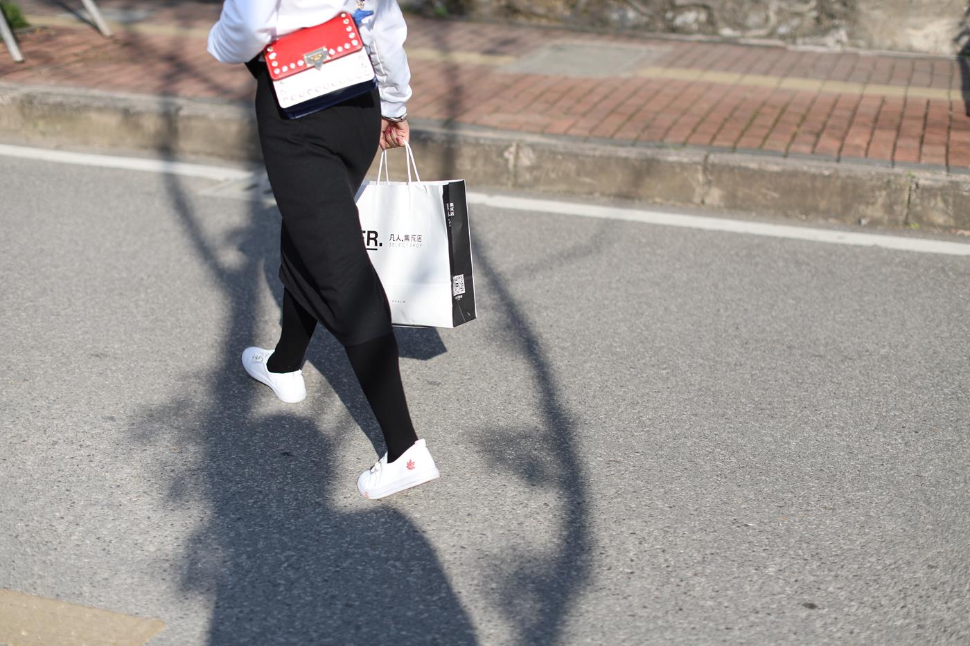 图片[27]-大西瓜爱牙膏-2019 10月活动 模特2（二） 校园厚黑丝 [104P] – 速更版-美库