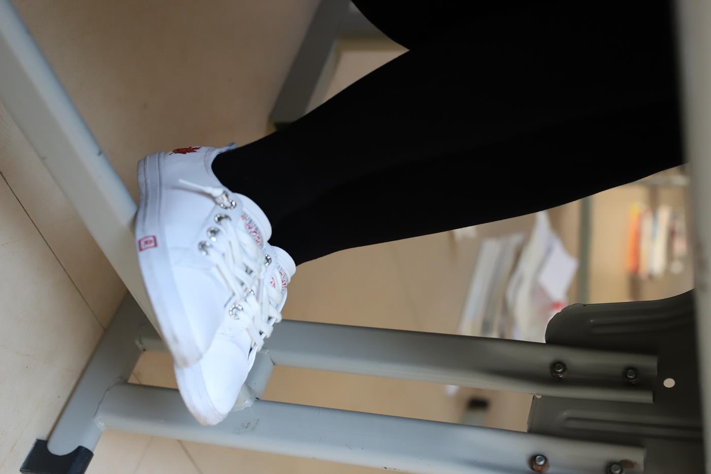 图片[43]-大西瓜爱牙膏-2019 10月活动 模特2（二） 校园厚黑丝 [104P] – 速更版-美库