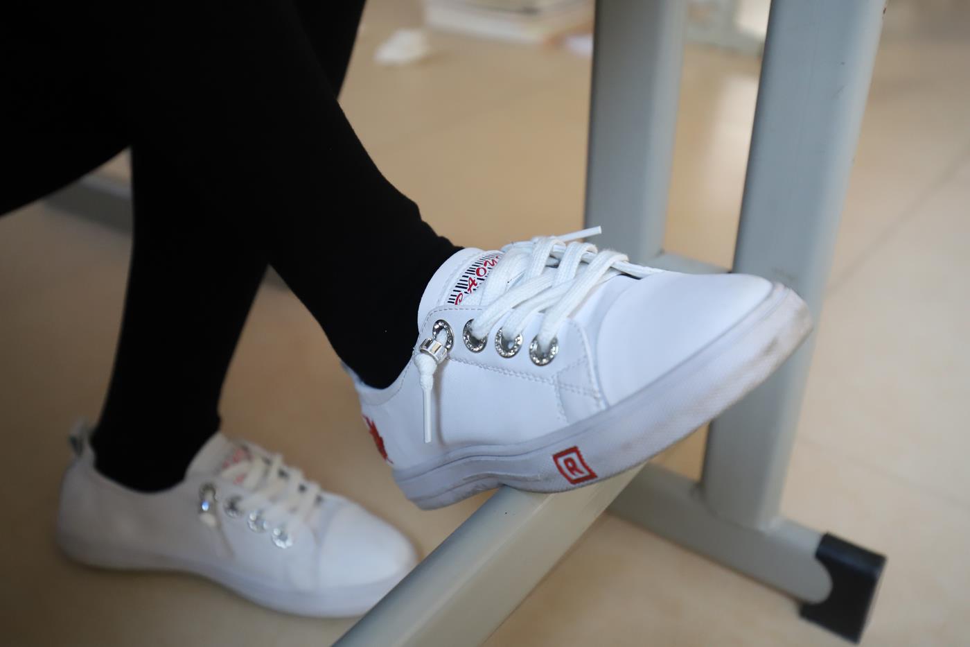 图片[45]-大西瓜爱牙膏-2019 10月活动 模特2（二） 校园厚黑丝 [104P] – 速更版-美库