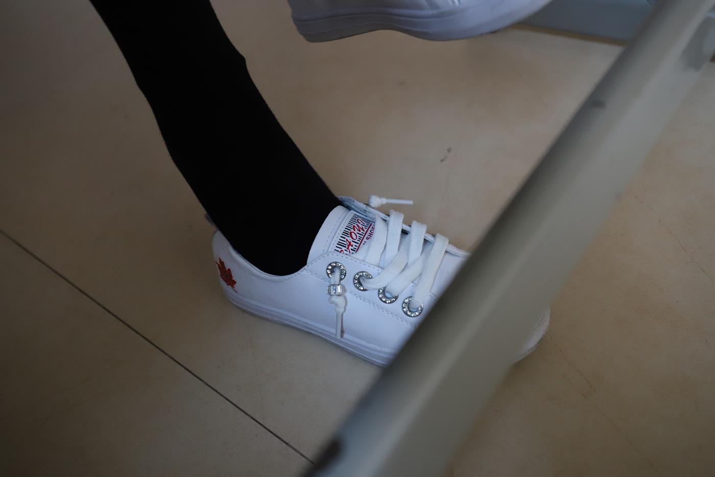 图片[46]-大西瓜爱牙膏-2019 10月活动 模特2（二） 校园厚黑丝 [104P] – 速更版-美库