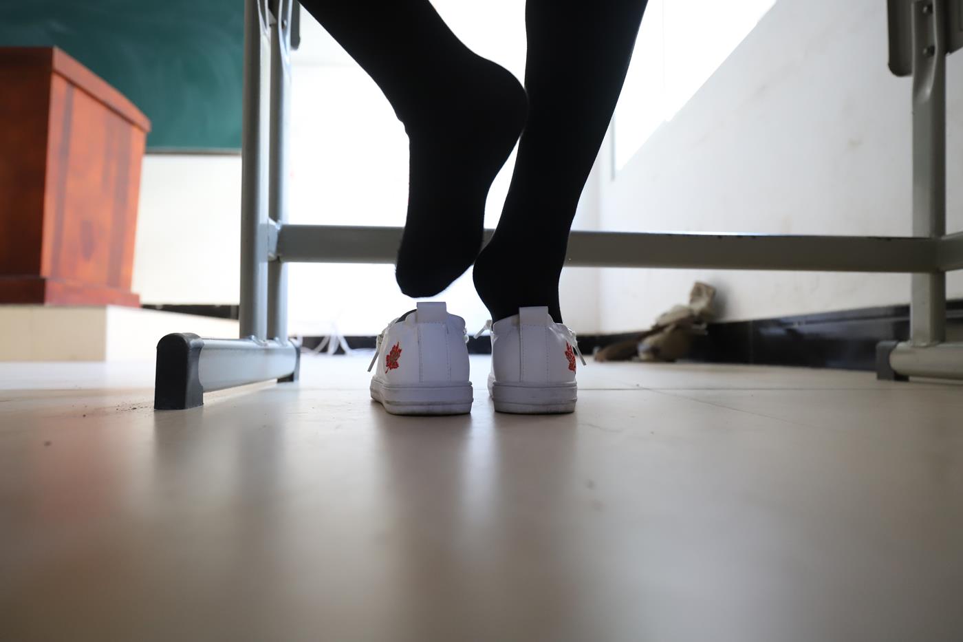 图片[51]-大西瓜爱牙膏-2019 10月活动 模特2（二） 校园厚黑丝 [104P] – 速更版-美库