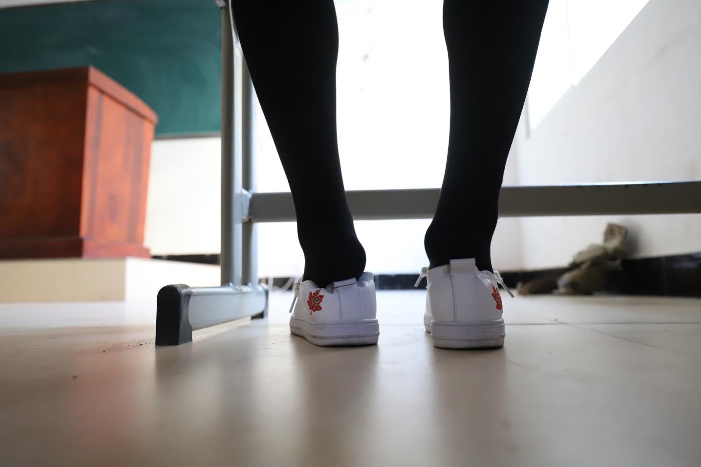 图片[57]-大西瓜爱牙膏-2019 10月活动 模特2（二） 校园厚黑丝 [104P] – 速更版-美库