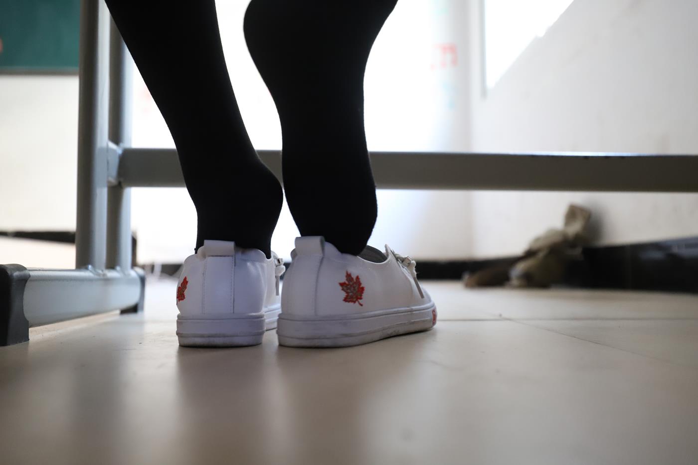 图片[60]-大西瓜爱牙膏-2019 10月活动 模特2（二） 校园厚黑丝 [104P] – 速更版-美库