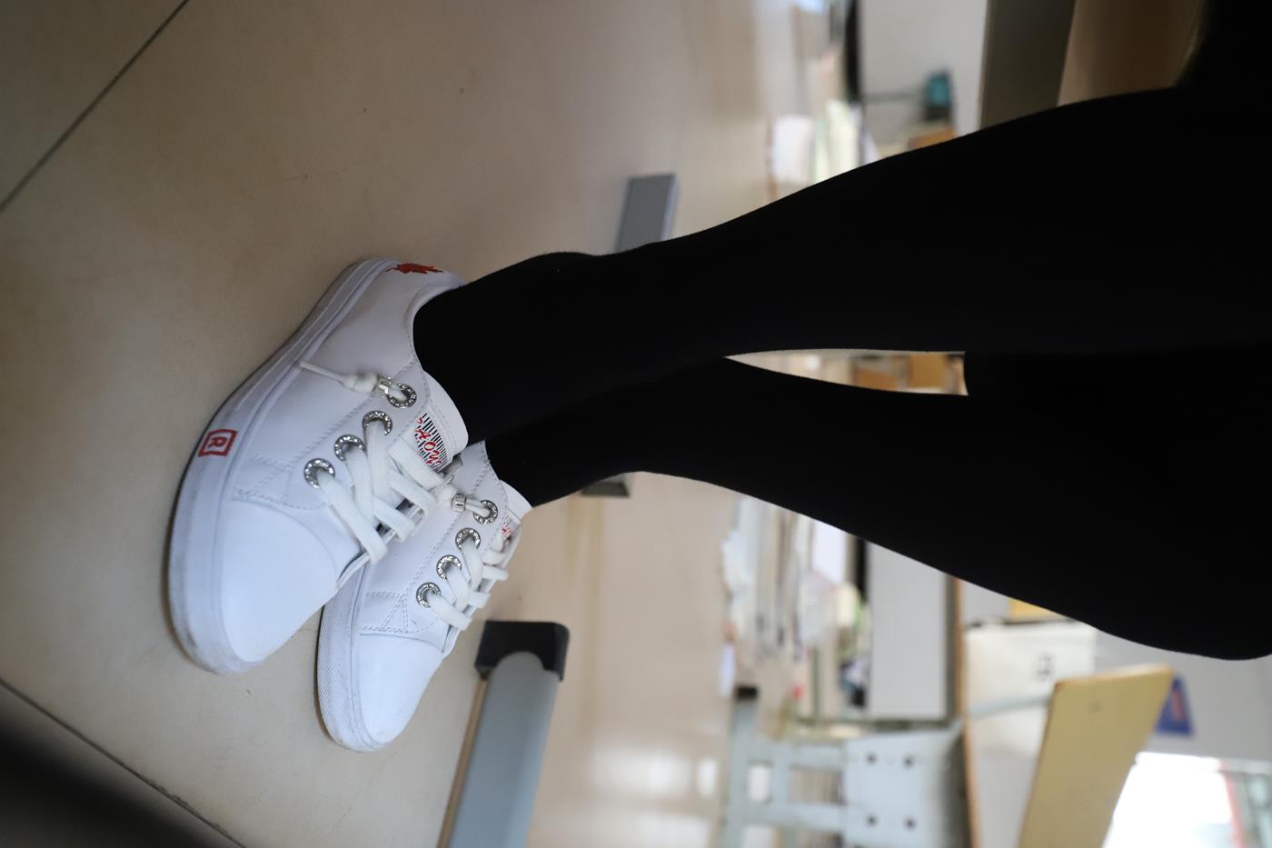 图片[74]-大西瓜爱牙膏-2019 10月活动 模特2（二） 校园厚黑丝 [104P] – 速更版-美库