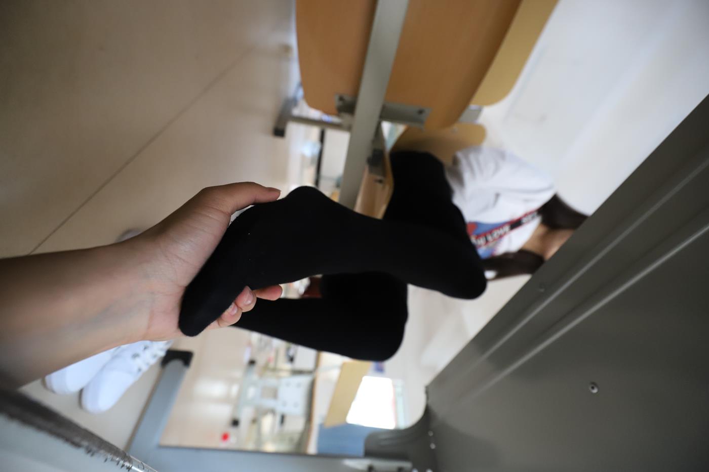 图片[93]-大西瓜爱牙膏-2019 10月活动 模特2（二） 校园厚黑丝 [104P] – 速更版-美库