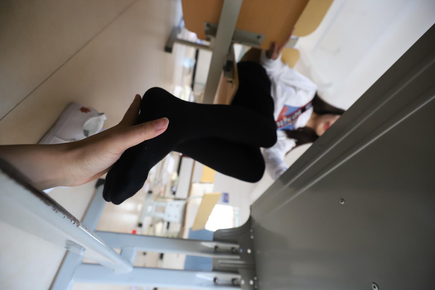 图片[99]-大西瓜爱牙膏-2019 10月活动 模特2（二） 校园厚黑丝 [104P] – 速更版-美库