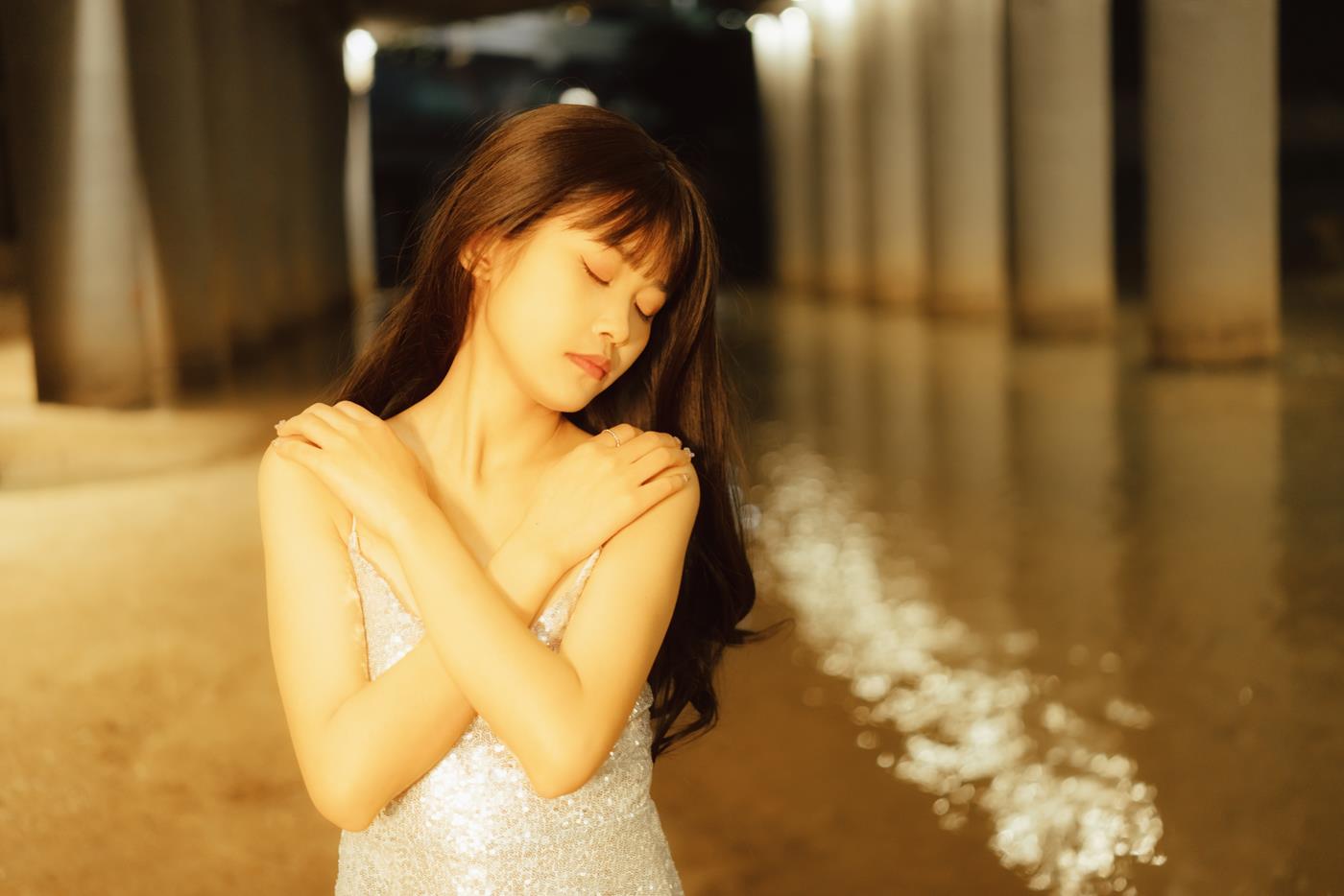 图片[12]-[YITUYU艺图语] 2021.11.25 桥洞下的少女 小可 [24P] – 速更版-美库