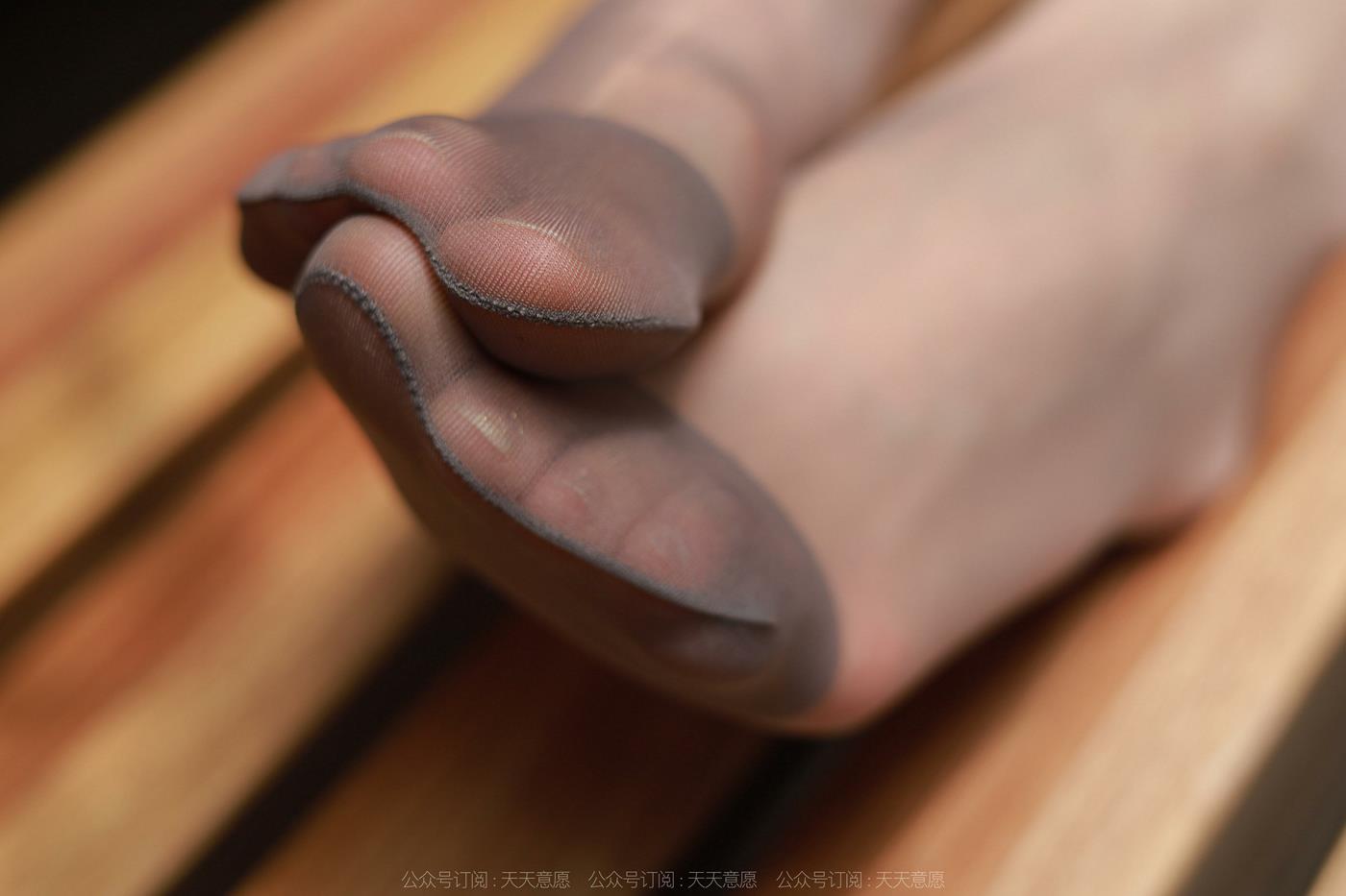 图片[39]-[IESS异思趣向] 2022.06.07 丝享家1110：团团《灰丝蓝色短裙》[86P] – 速更版-美库