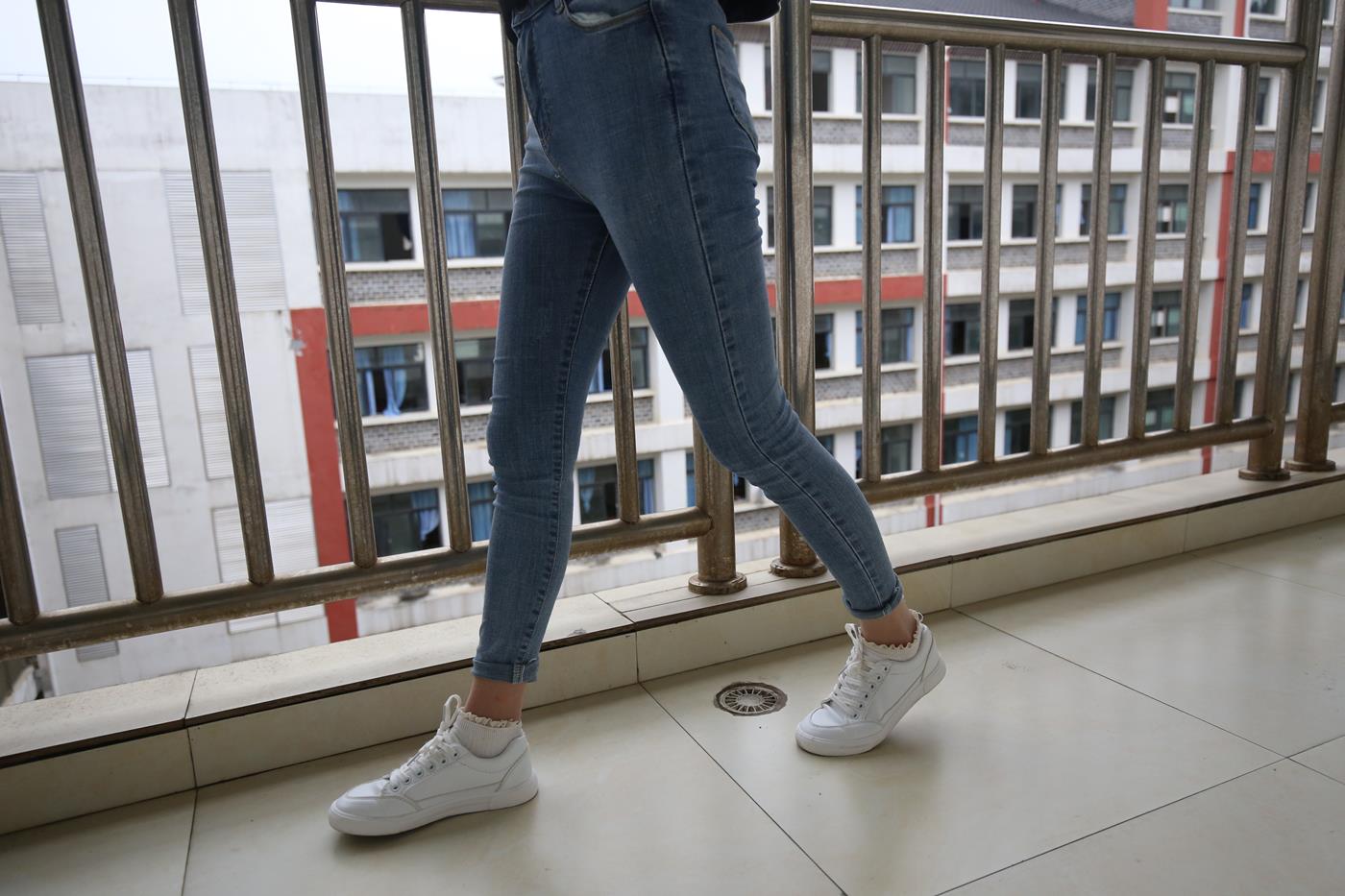 图片[21]-大西瓜爱牙膏-2019 10月活动 模特3（三） 裤里丝+蕾丝短袜（1) [84P] – 速更版-美库