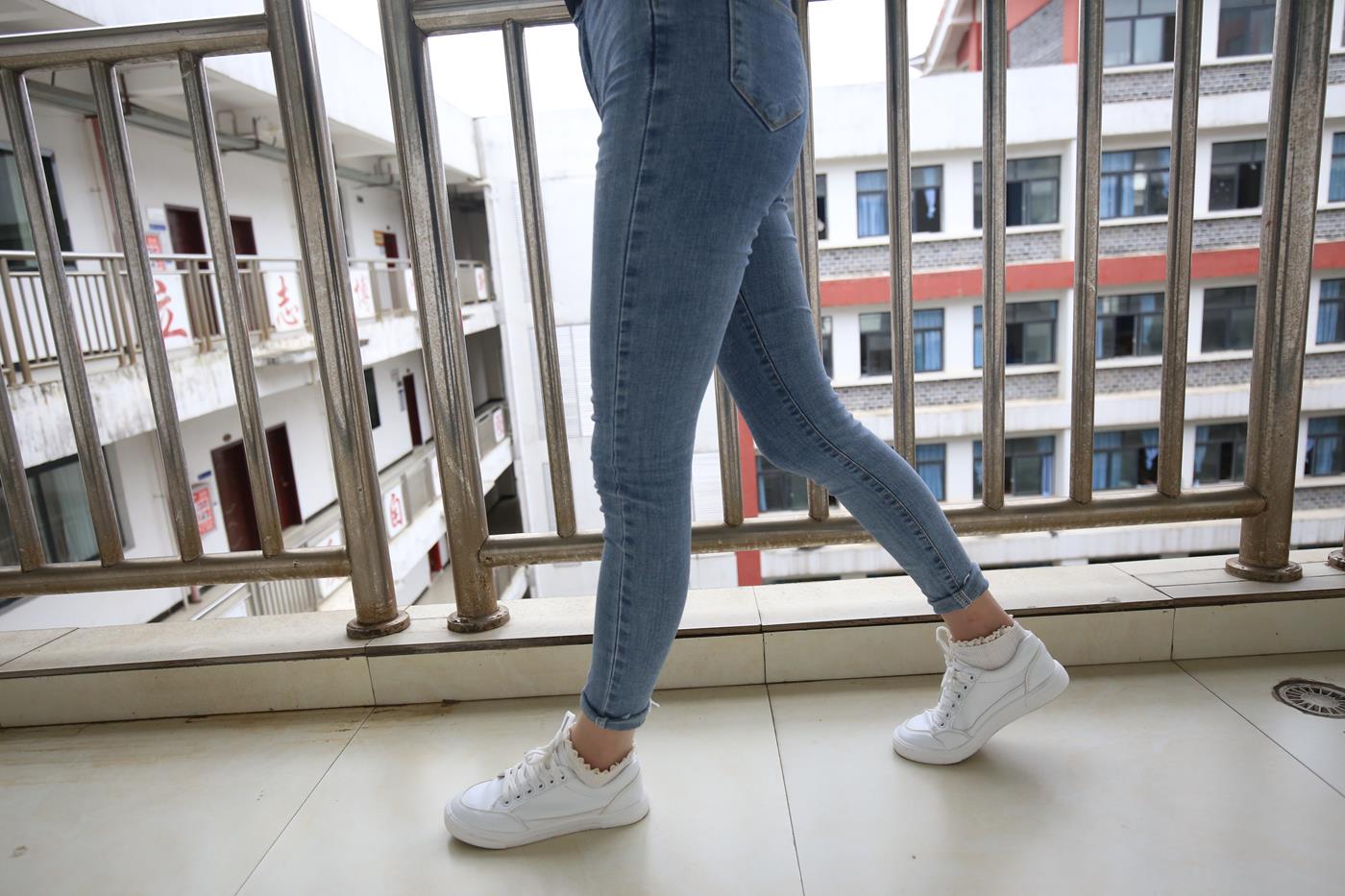 图片[22]-大西瓜爱牙膏-2019 10月活动 模特3（三） 裤里丝+蕾丝短袜（1) [84P] – 速更版-美库