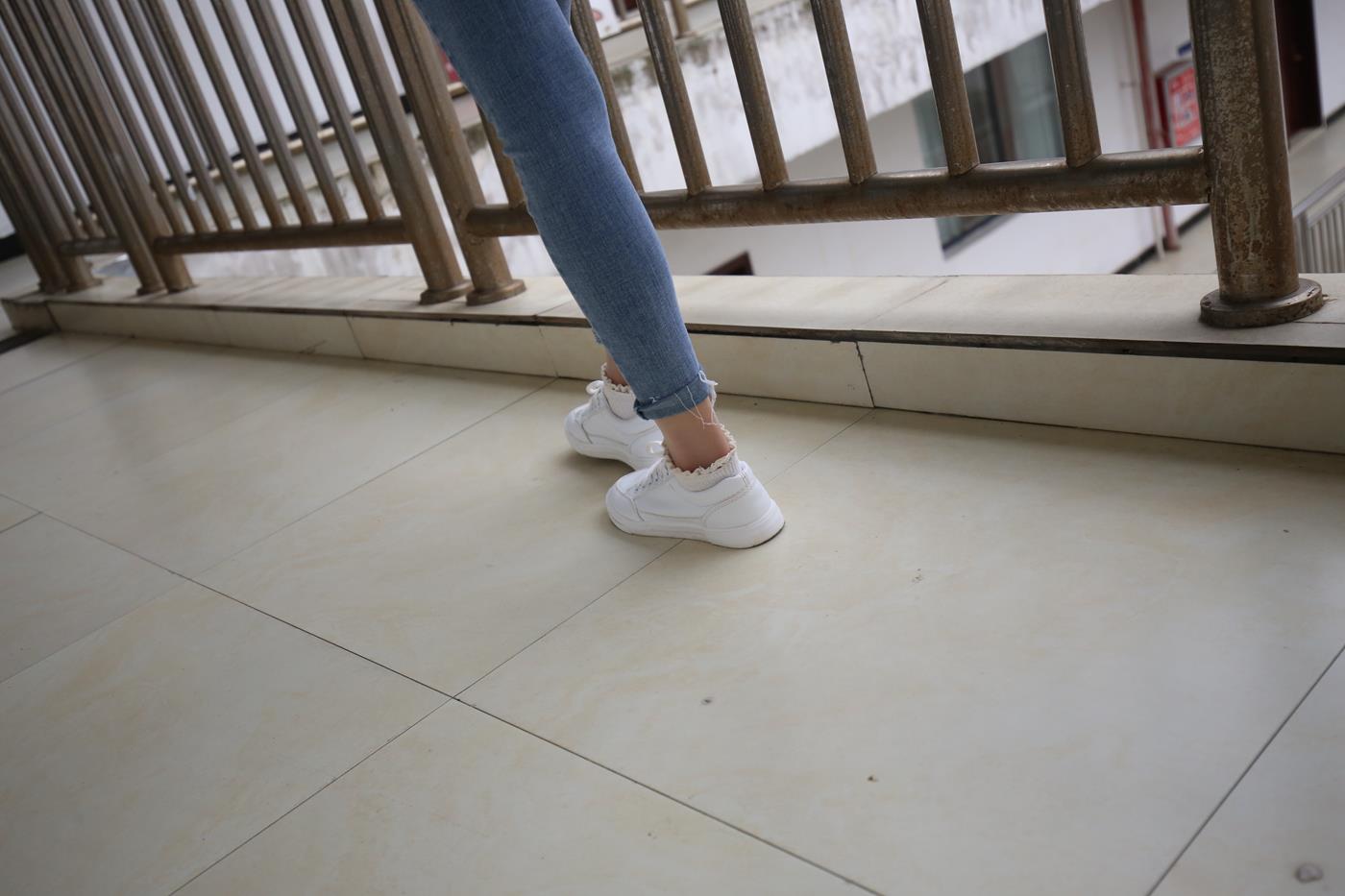 图片[27]-大西瓜爱牙膏-2019 10月活动 模特3（三） 裤里丝+蕾丝短袜（1) [84P] – 速更版-美库