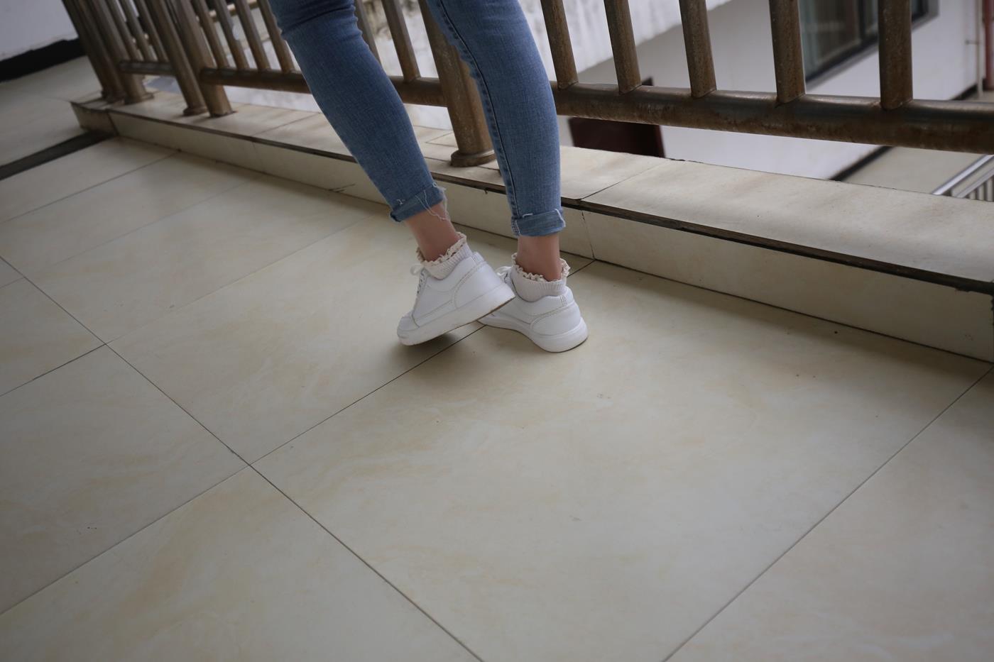 图片[28]-大西瓜爱牙膏-2019 10月活动 模特3（三） 裤里丝+蕾丝短袜（1) [84P] – 速更版-美库