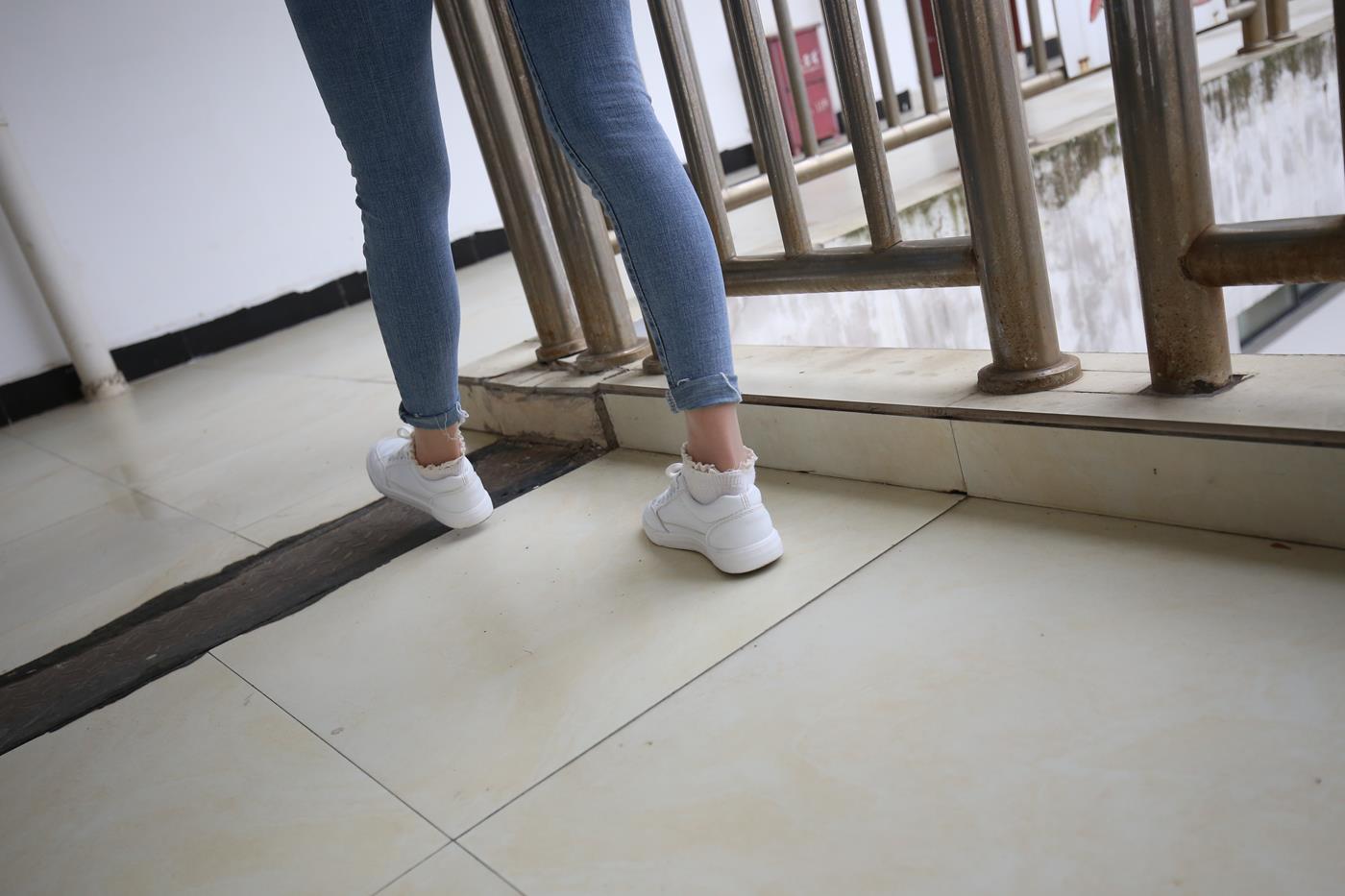 图片[32]-大西瓜爱牙膏-2019 10月活动 模特3（三） 裤里丝+蕾丝短袜（1) [84P] – 速更版-美库