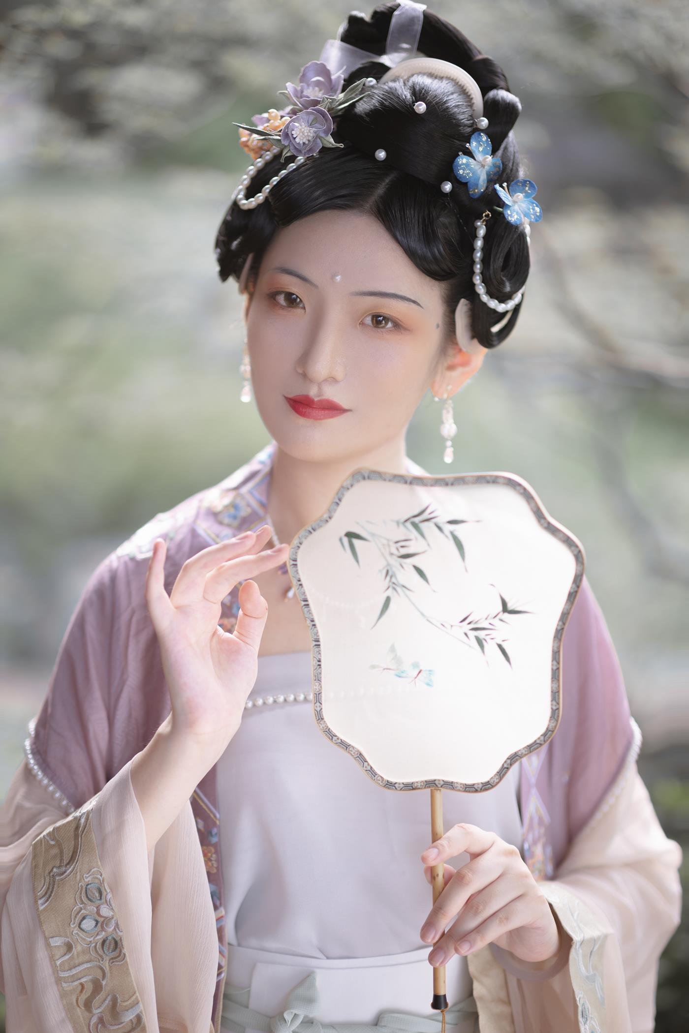 图片[22]-[YITUYU艺图语] 2021.11.26 故人未归 7TSUBAKI七椿 [30P] – 速更版-美库