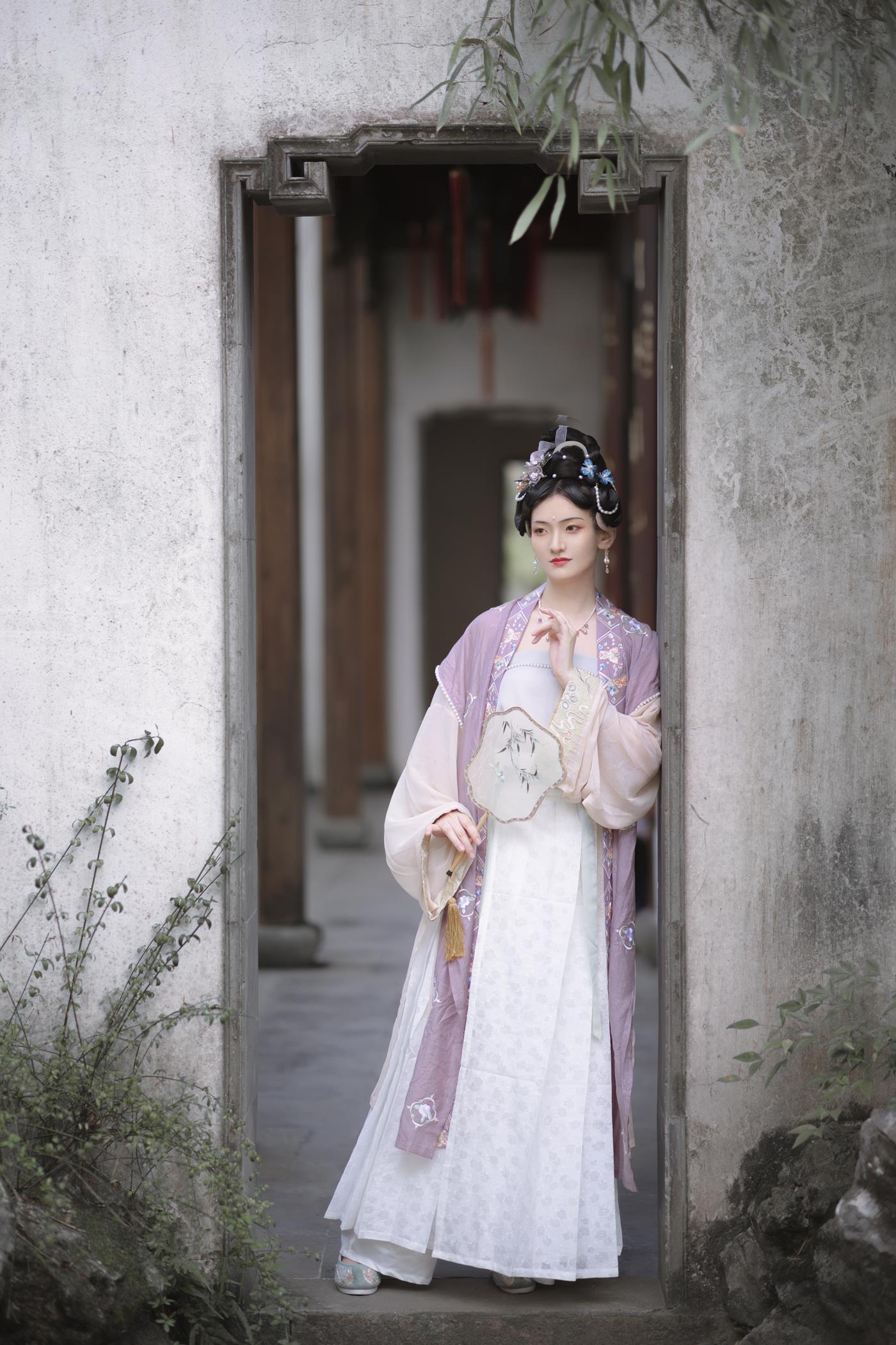 图片[24]-[YITUYU艺图语] 2021.11.26 故人未归 7TSUBAKI七椿 [30P] – 速更版-美库