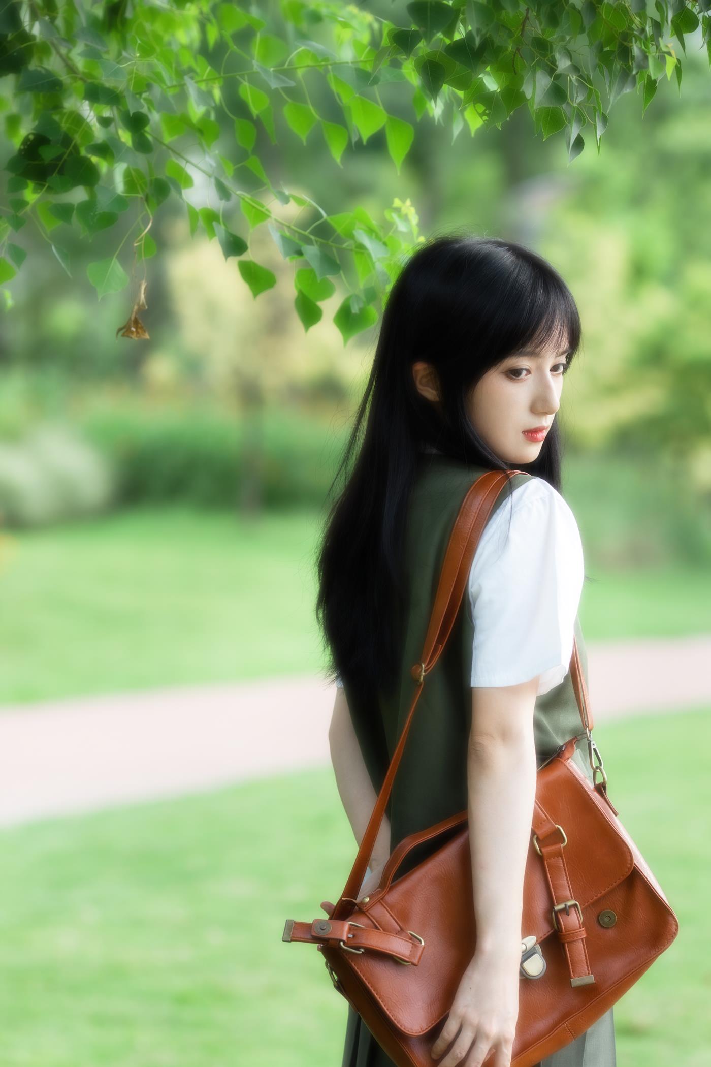 图片[15]-[YITUYU艺图语] 2021.11.26 绿色心情 月半了吧 [25P] – 速更版-美库