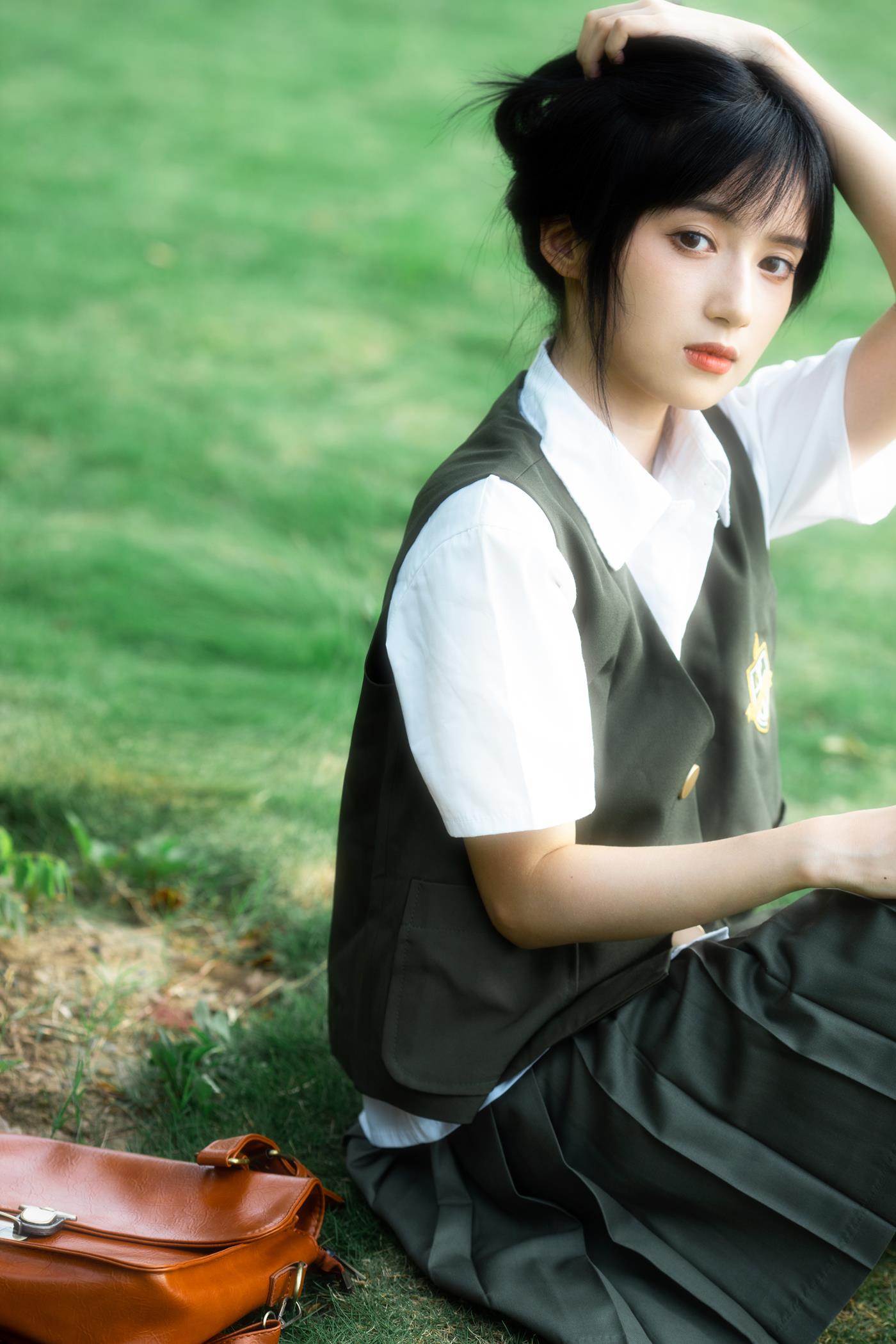 图片[16]-[YITUYU艺图语] 2021.11.26 绿色心情 月半了吧 [25P] – 速更版-美库