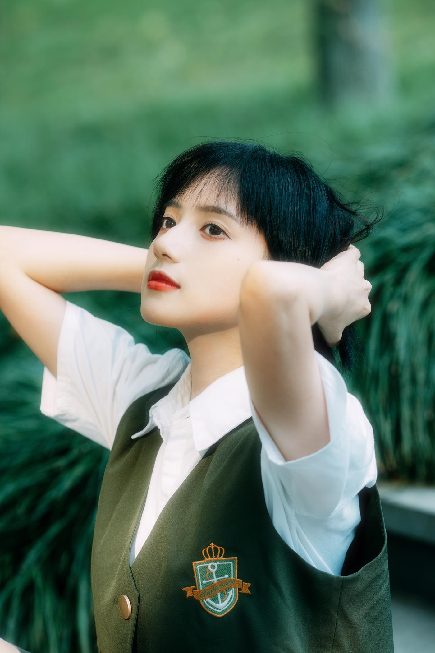 图片[26]-[YITUYU艺图语] 2021.11.26 绿色心情 月半了吧 [25P] – 速更版-美库