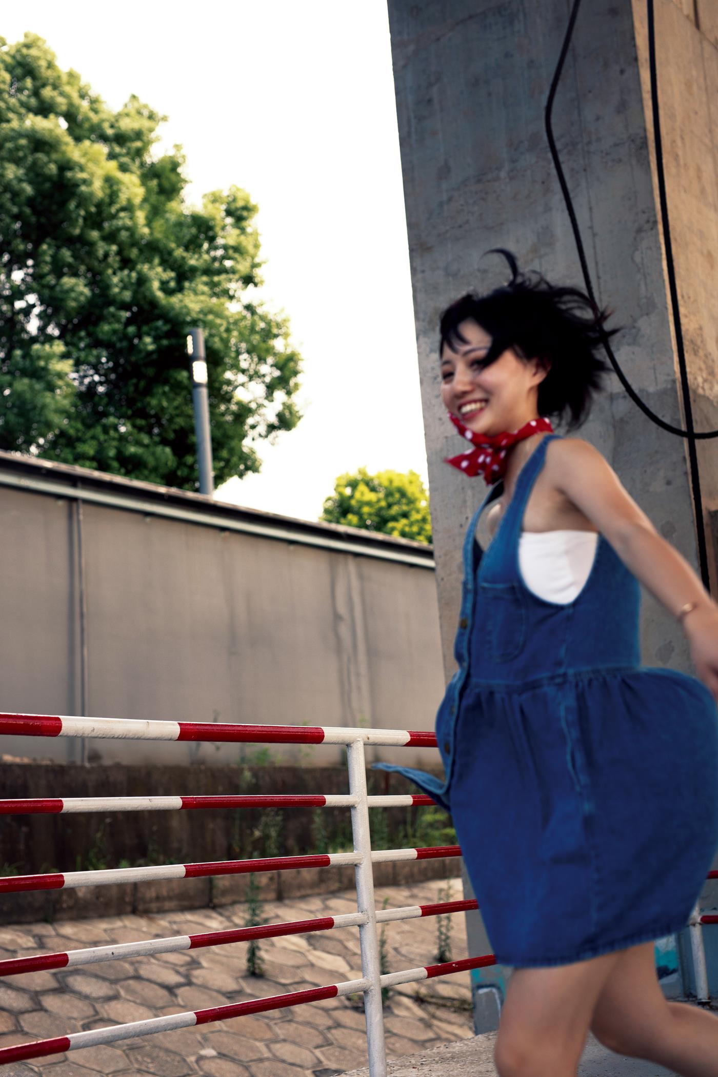 图片[19]-[YITUYU艺图语] 2021.11.27 短发女孩 黎美汐 [31P] – 速更版-美库