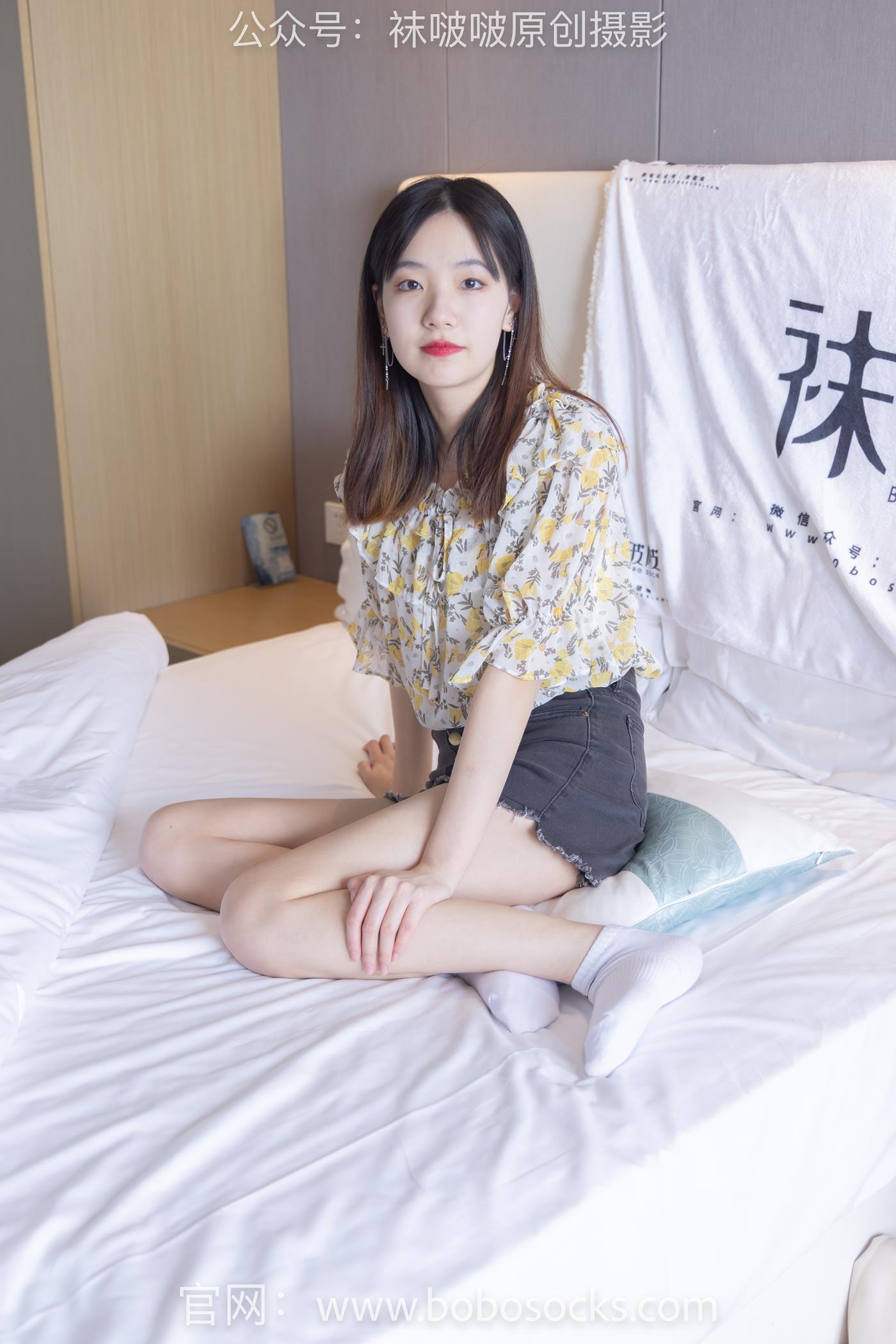 图片[101]-[BoBoSocks袜啵啵]NO.136 小甜豆-高跟长靴、白棉袜、裸足 (1) [100P] – 速更版-美库