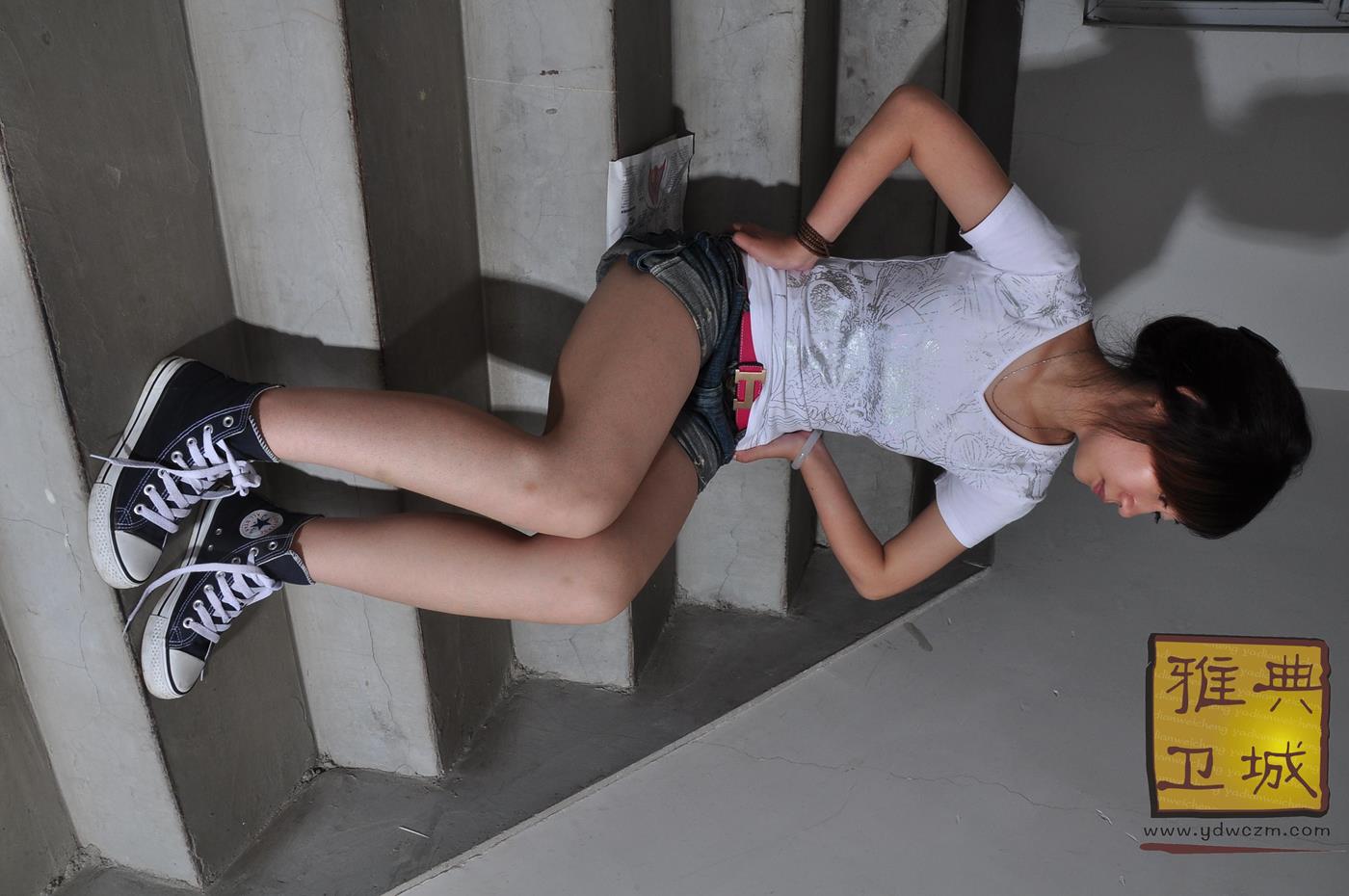 图片[81]-雅典卫城 黑丝牛仔短裤 2010-004 (1) [84P] – 速更版-美库