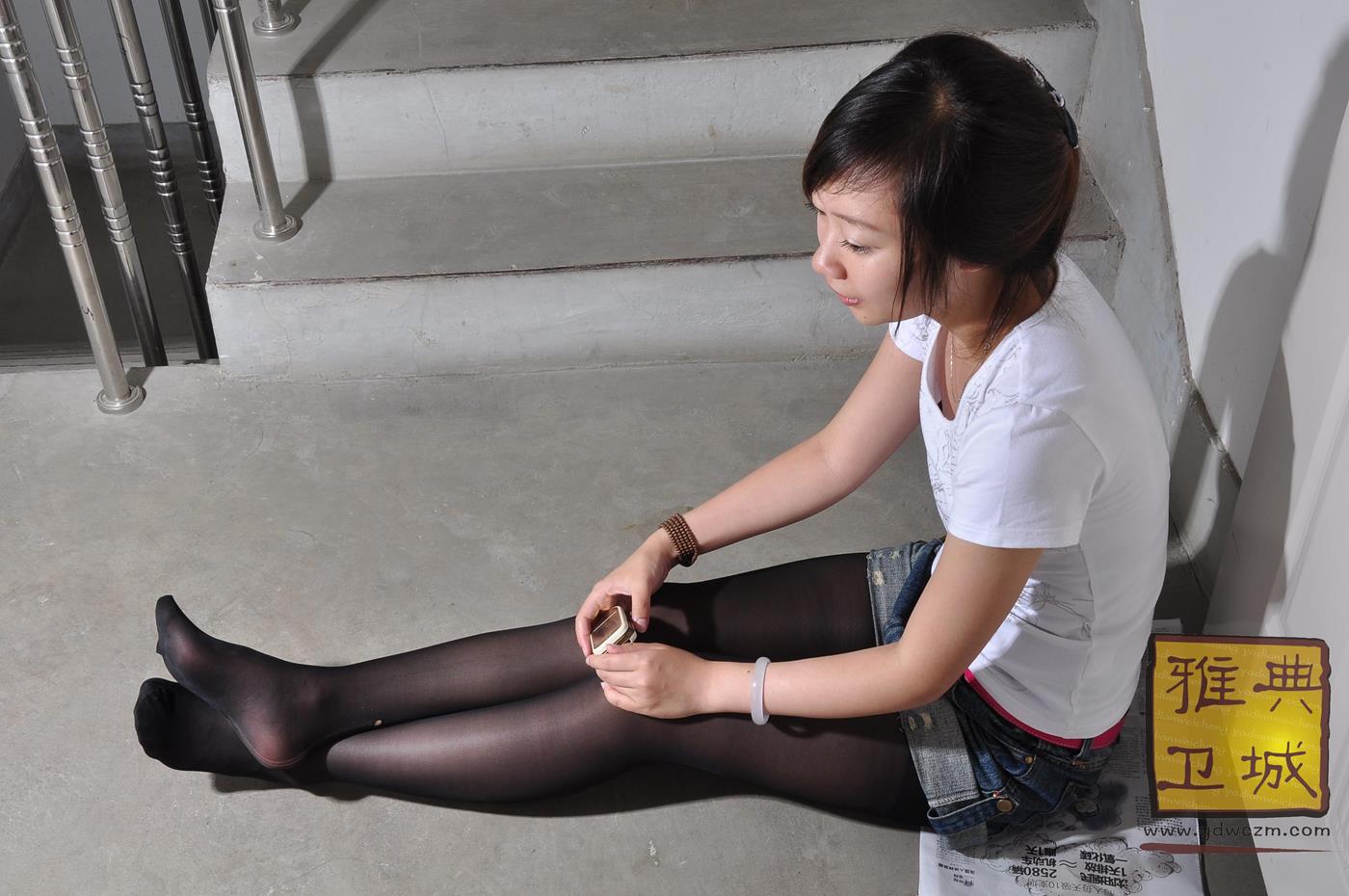 图片[89]-雅典卫城 黑丝牛仔短裤 2010-004 (3) [91P] – 速更版-美库