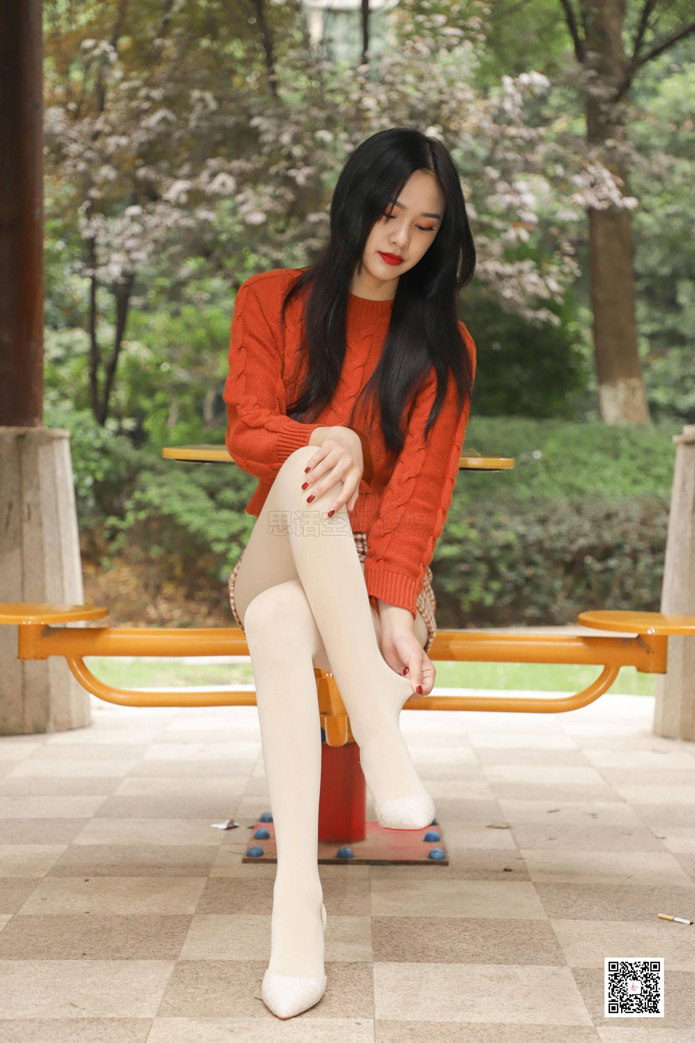 图片[11]-[SiHua思话] SJ065 橙子 冬日公园那一缕阳光 [48P] – 速更版-美库