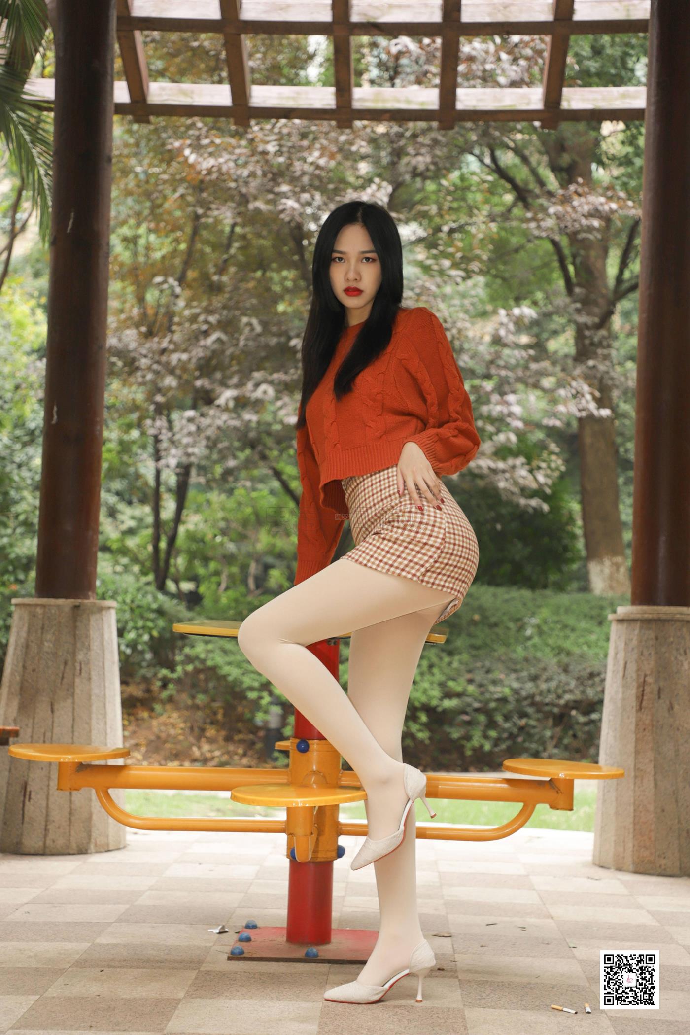 图片[18]-[SiHua思话] SJ065 橙子 冬日公园那一缕阳光 [48P] – 速更版-美库