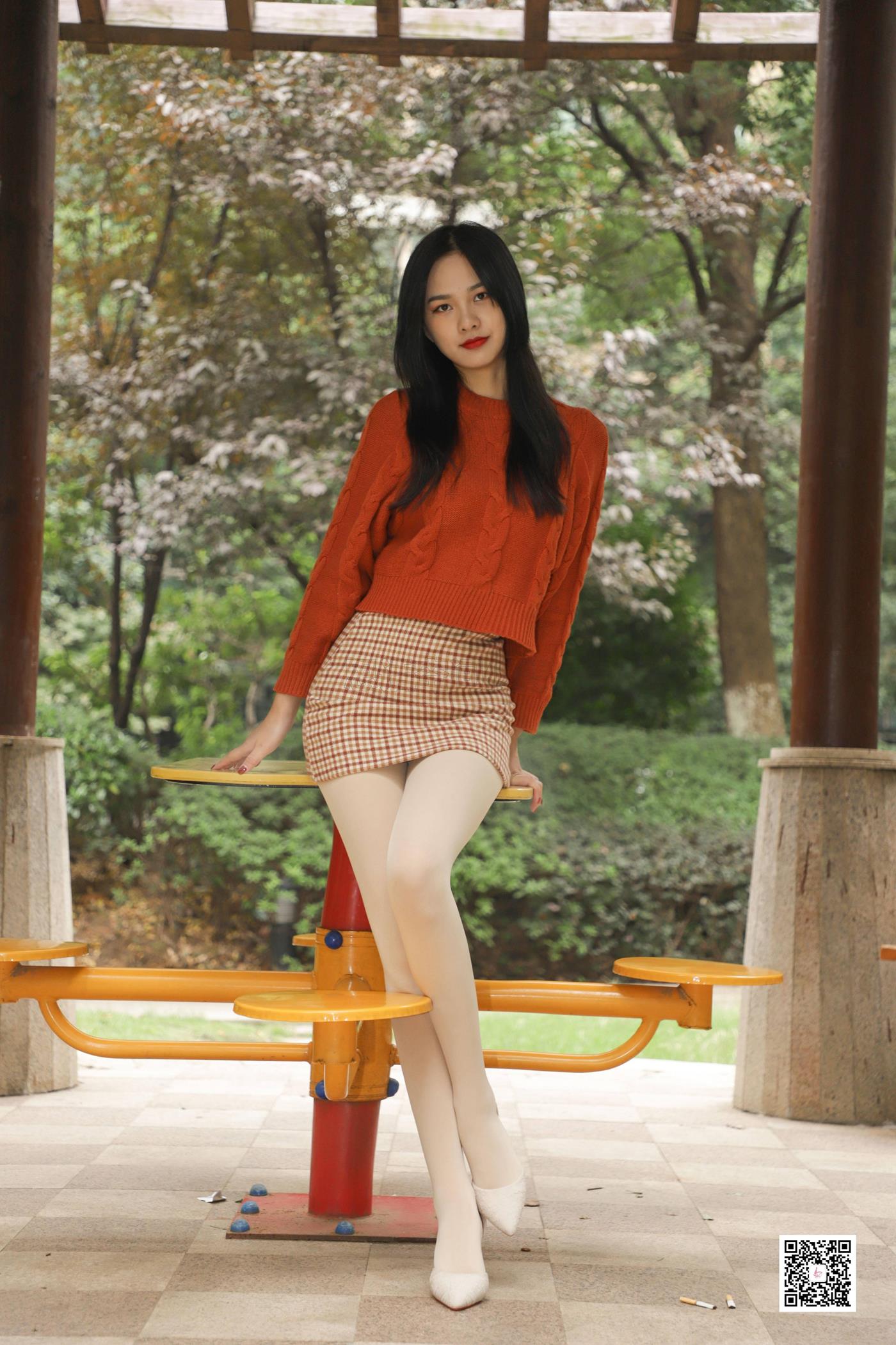 图片[19]-[SiHua思话] SJ065 橙子 冬日公园那一缕阳光 [48P] – 速更版-美库