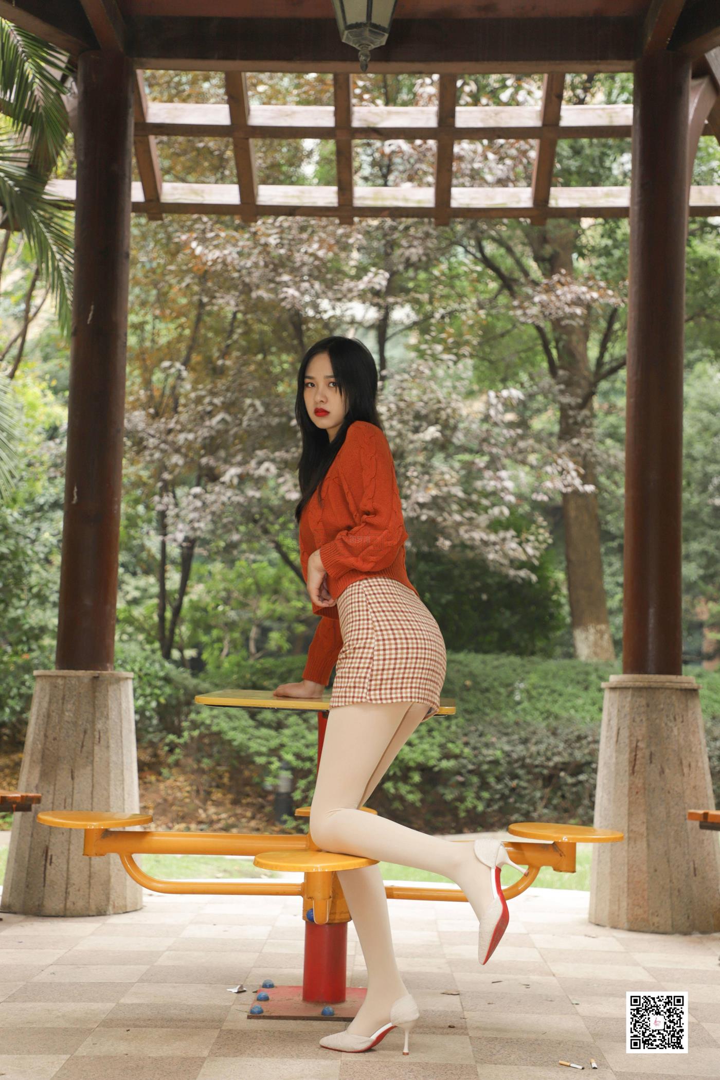 图片[20]-[SiHua思话] SJ065 橙子 冬日公园那一缕阳光 [48P] – 速更版-美库