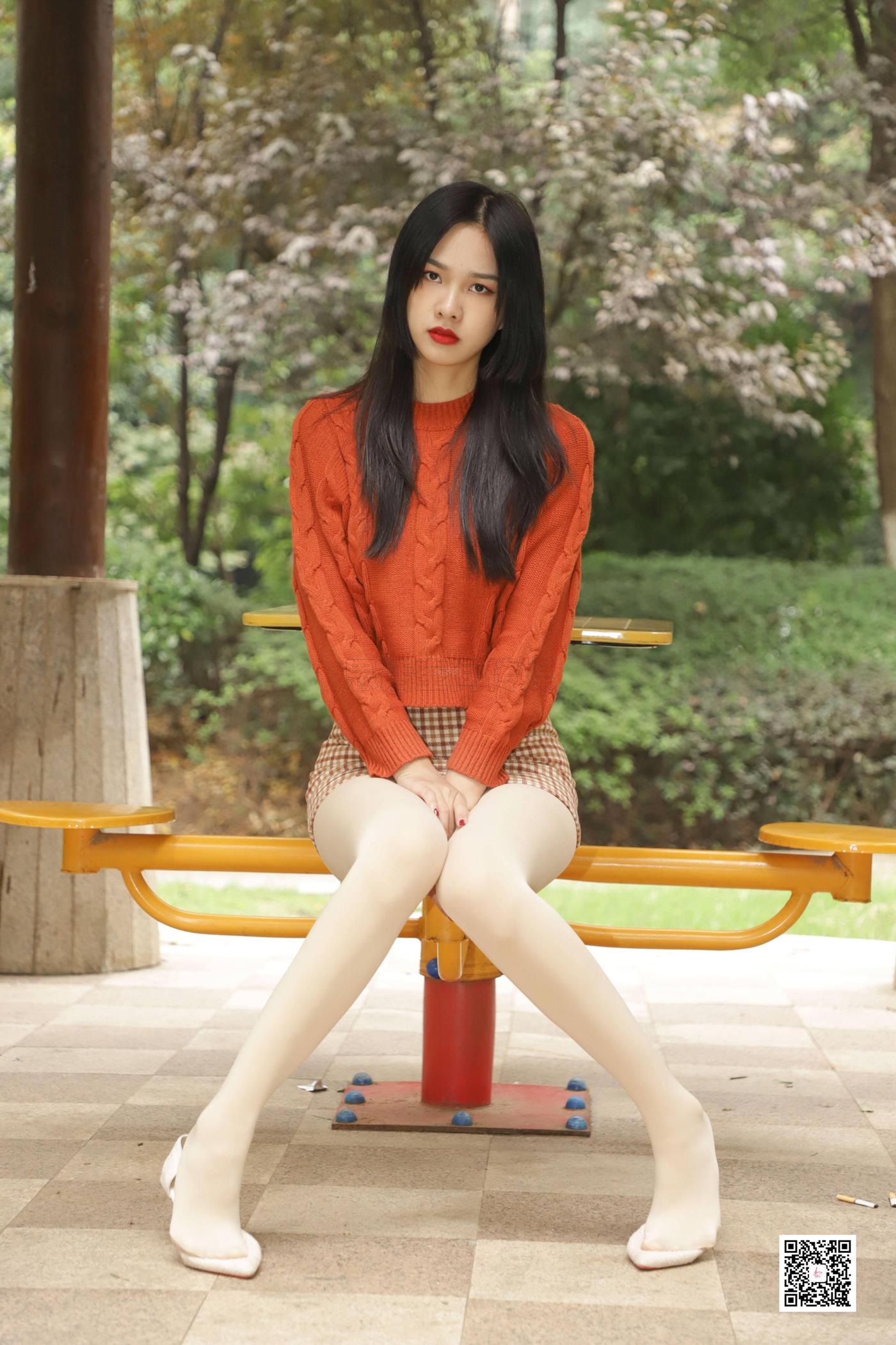 图片[34]-[SiHua思话] SJ065 橙子 冬日公园那一缕阳光 [48P] – 速更版-美库