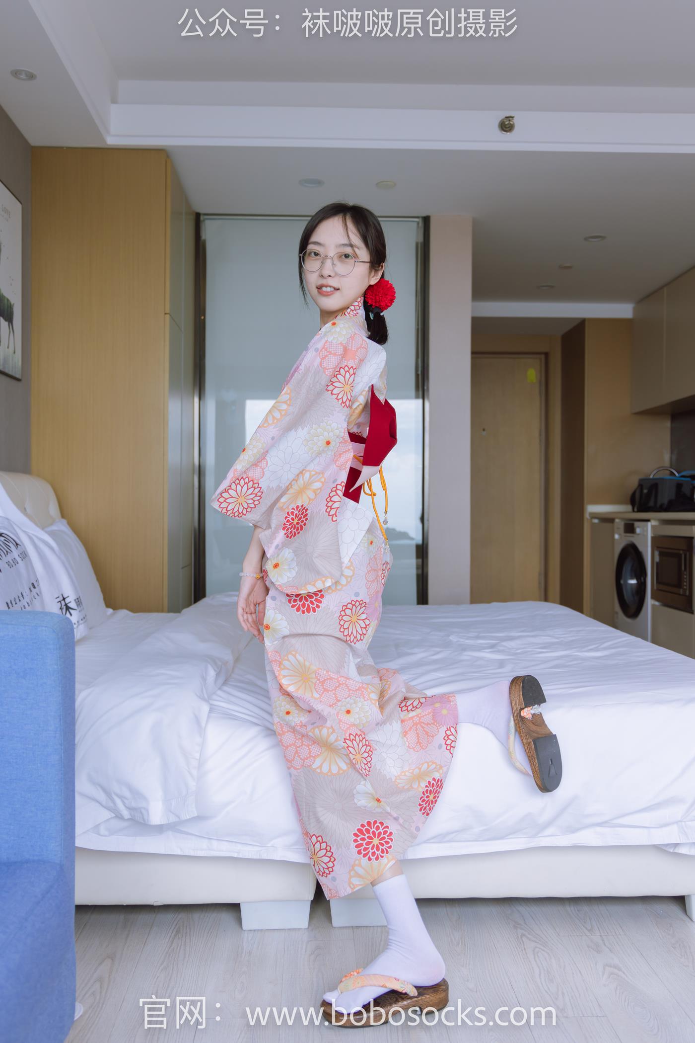 图片[14]-[BoBoSocks袜啵啵]NO.137 稚予-木屐、分指白棉袜、裸足、和风浴衣 (1) [80P] – 速更版-美库