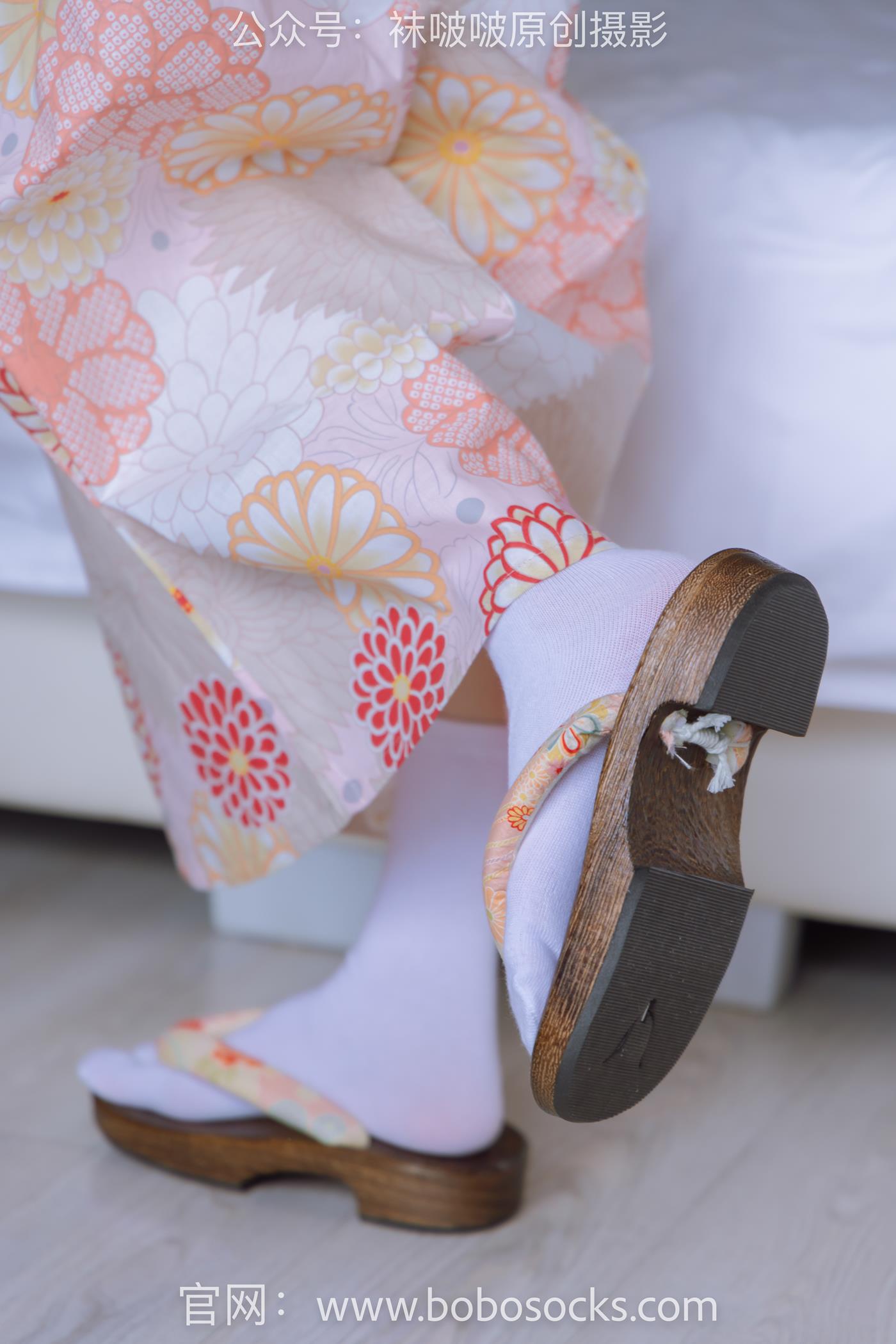 图片[40]-[BoBoSocks袜啵啵]NO.137 稚予-木屐、分指白棉袜、裸足、和风浴衣 (1) [80P] – 速更版-美库