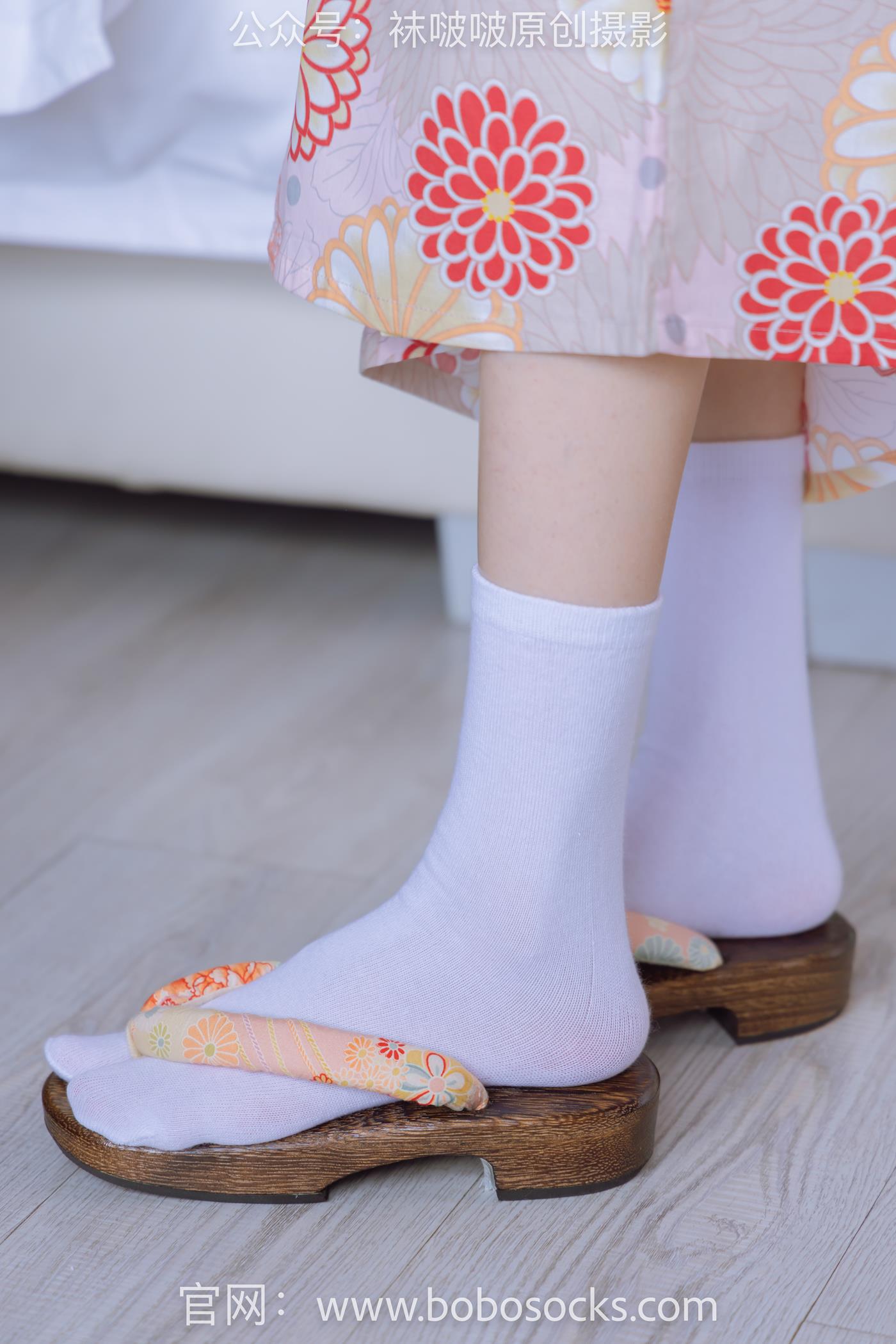 图片[45]-[BoBoSocks袜啵啵]NO.137 稚予-木屐、分指白棉袜、裸足、和风浴衣 (1) [80P] – 速更版-美库