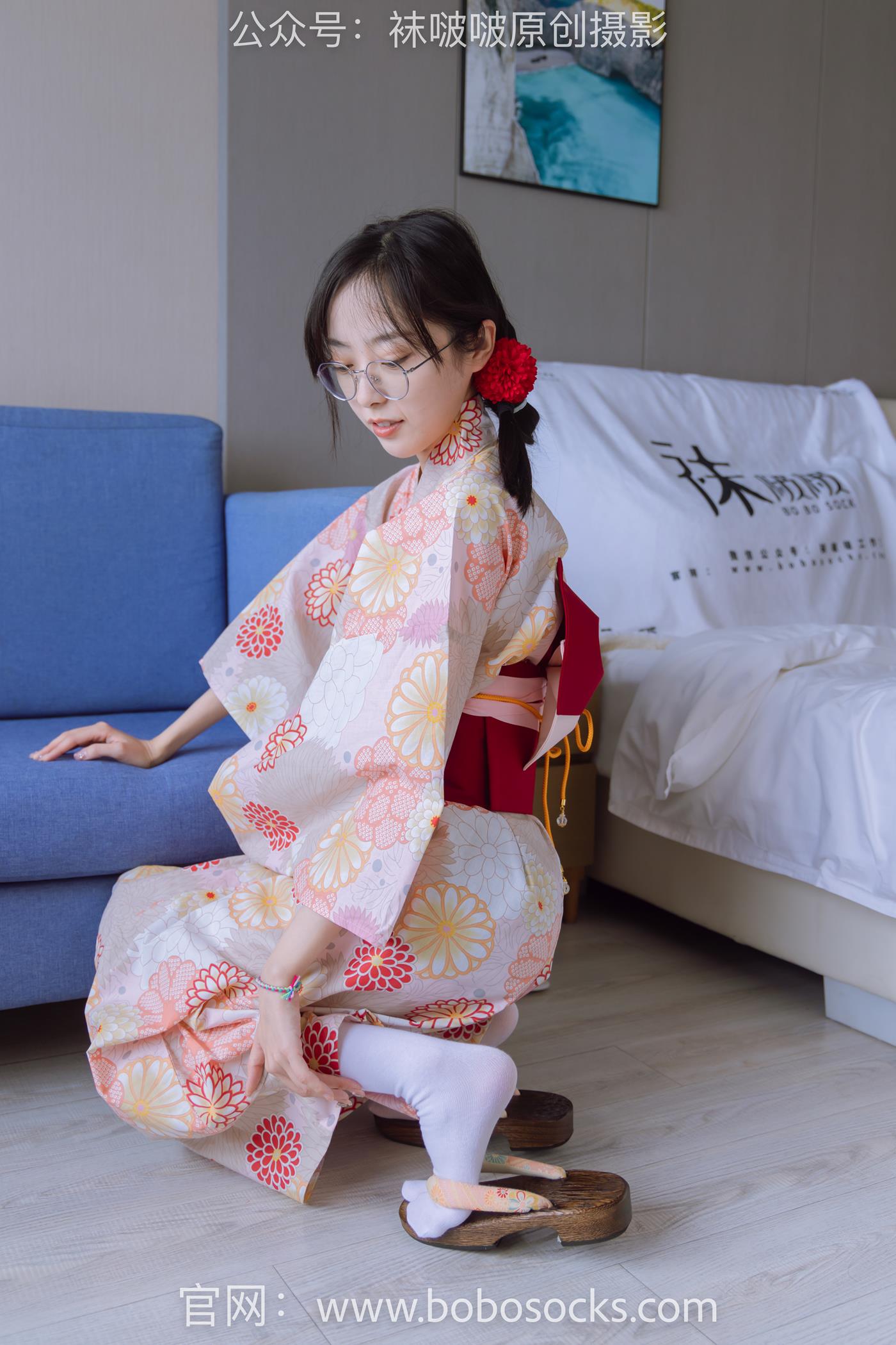 图片[52]-[BoBoSocks袜啵啵]NO.137 稚予-木屐、分指白棉袜、裸足、和风浴衣 (1) [80P] – 速更版-美库