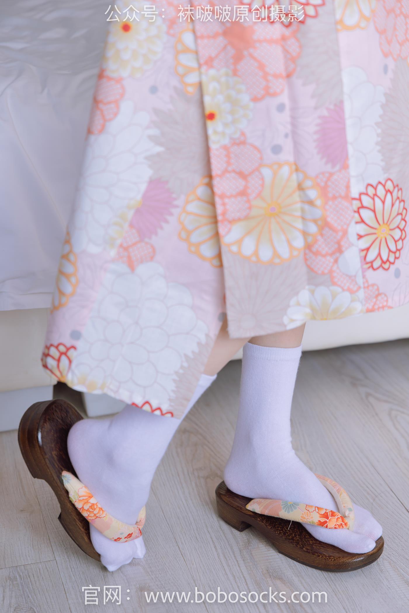 图片[56]-[BoBoSocks袜啵啵]NO.137 稚予-木屐、分指白棉袜、裸足、和风浴衣 (1) [80P] – 速更版-美库