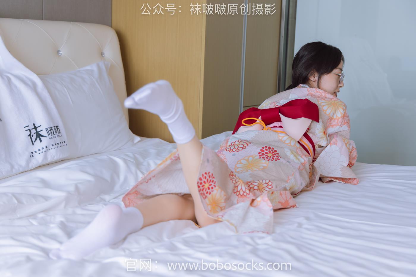 图片[25]-[BoBoSocks袜啵啵]NO.137 稚予-木屐、分指白棉袜、裸足、和风浴衣 (2) [90P] – 速更版-美库