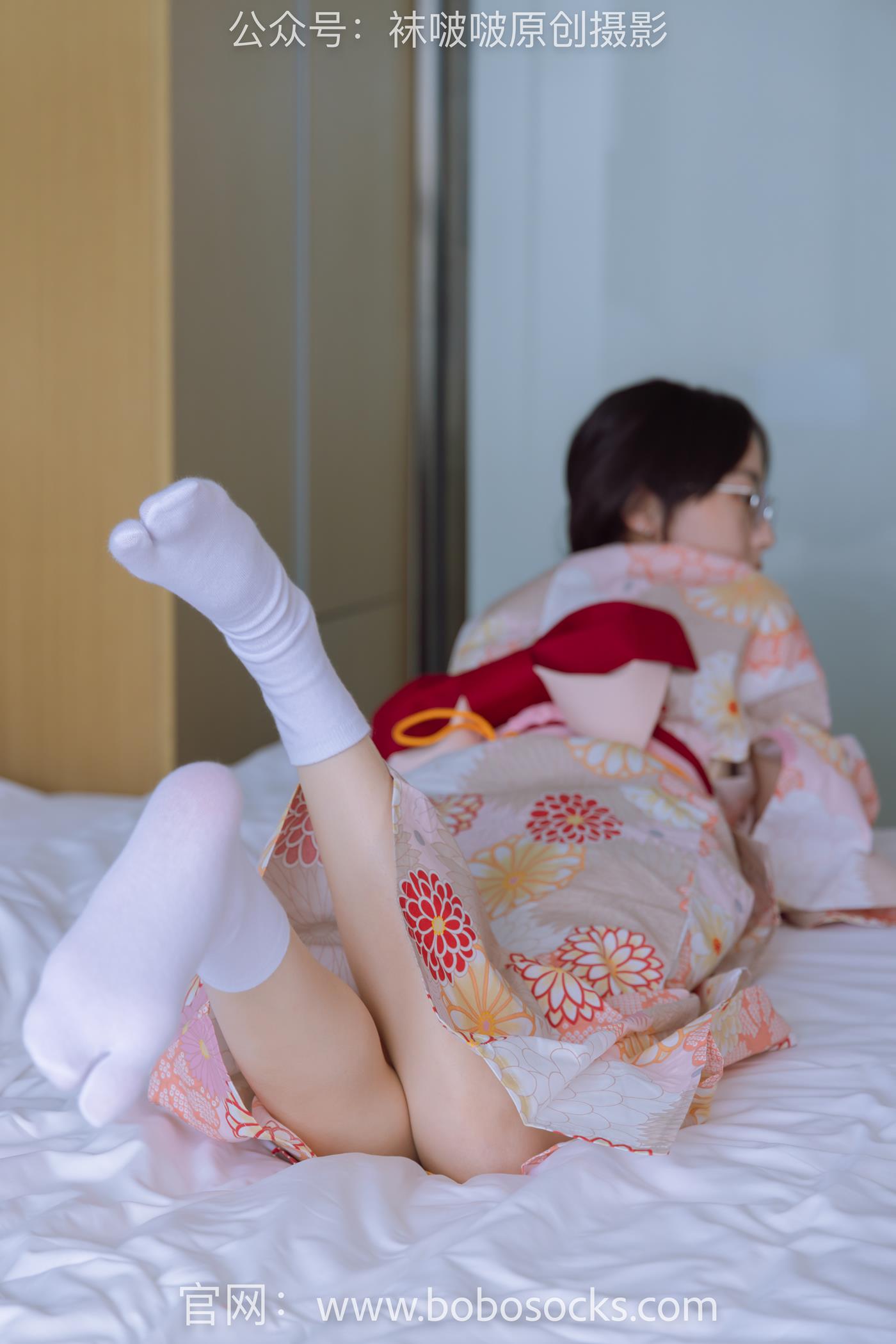 图片[34]-[BoBoSocks袜啵啵]NO.137 稚予-木屐、分指白棉袜、裸足、和风浴衣 (2) [90P] – 速更版-美库