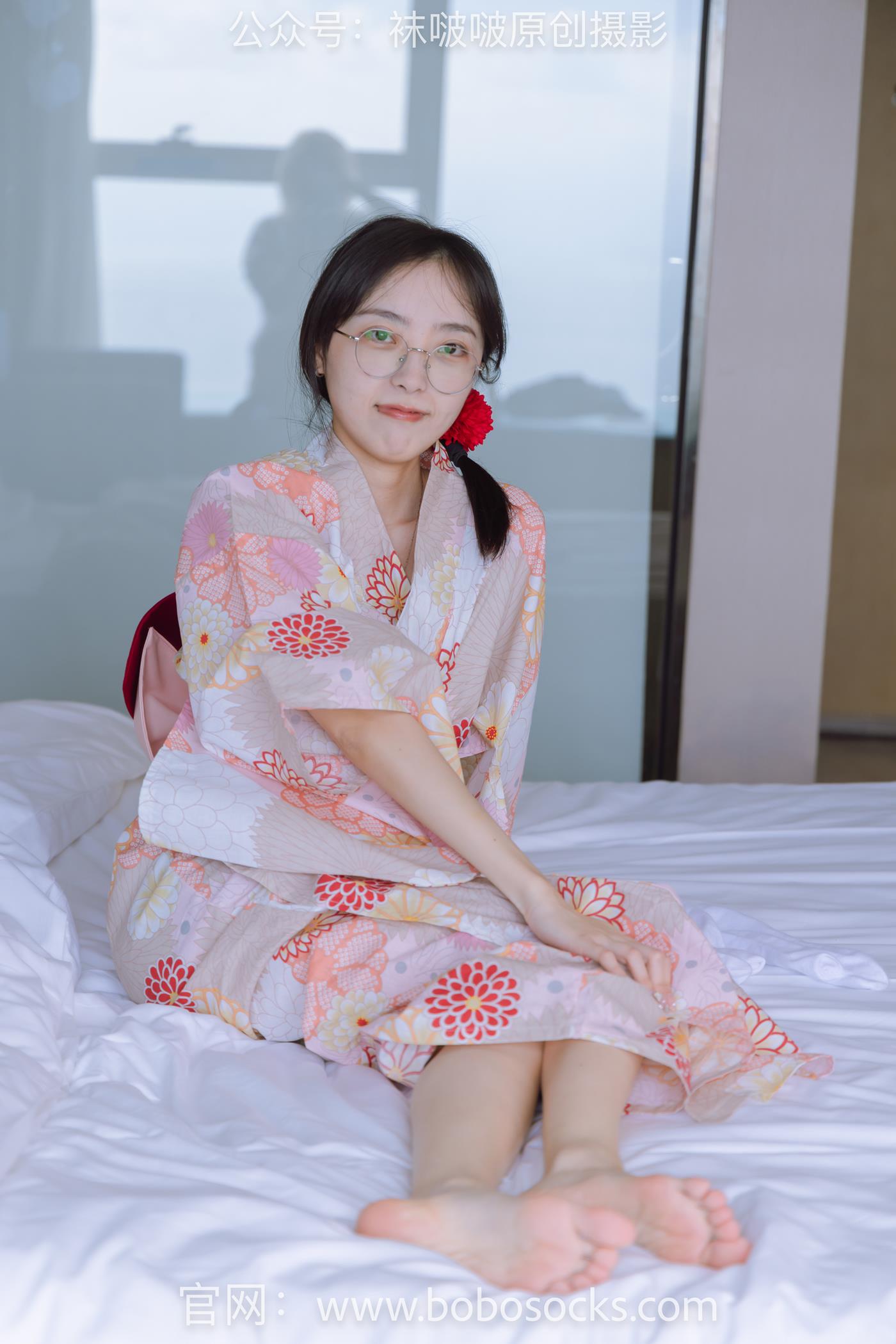 图片[62]-[BoBoSocks袜啵啵]NO.137 稚予-木屐、分指白棉袜、裸足、和风浴衣 (2) [90P] – 速更版-美库