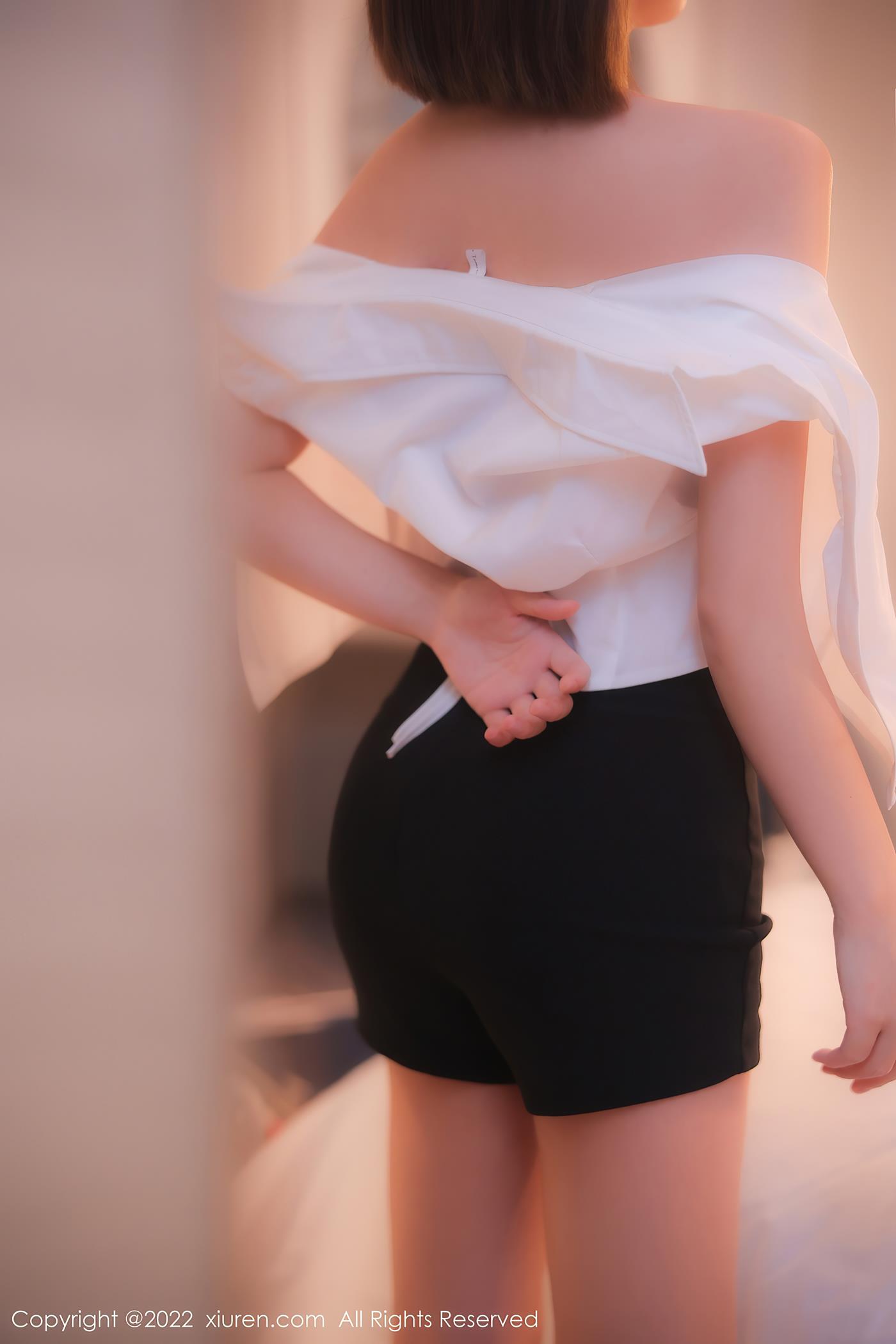 图片[32]-[Xiuren秀人网]2022.10.13 NO.5702 美羊羊[44+1P] – 速更版-美库