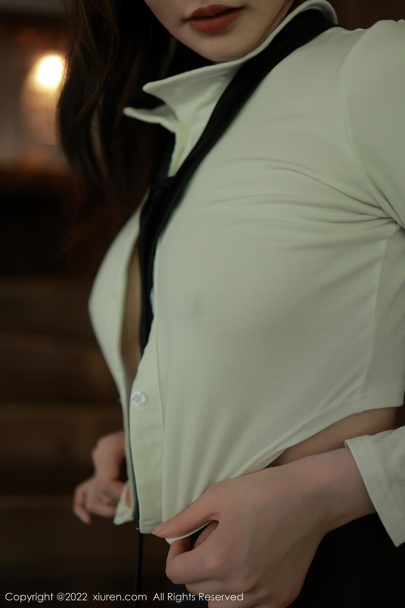 图片[34]-[Xiuren秀人网]2022.10.13 NO.5703 古月小同学[32+1P] – 速更版-美库