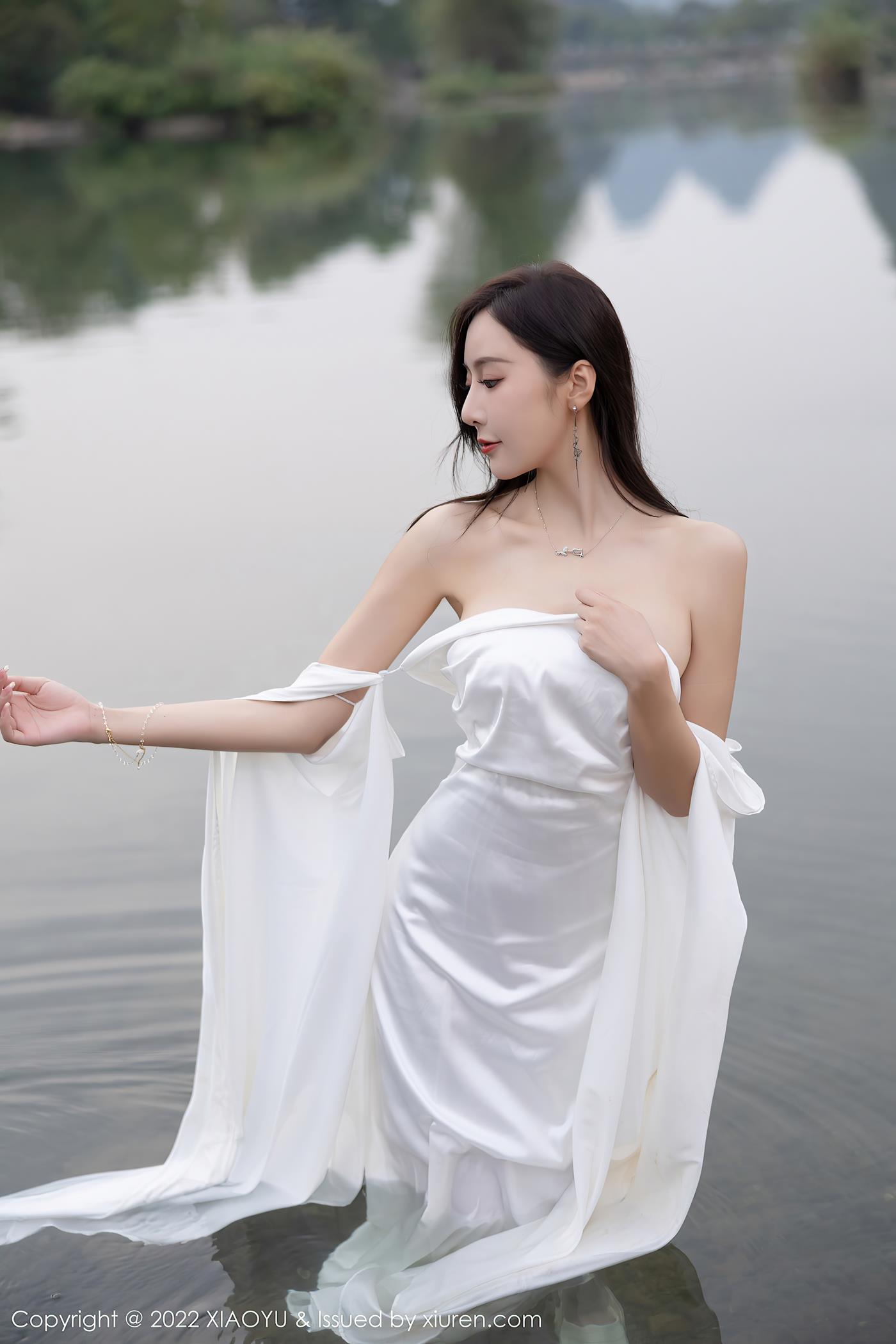 图片[12]-[XIAOYU语画界] 2022.10.18 VOL.884 王馨瑶yanni 杭州旅拍[65P] – 速更版-美库