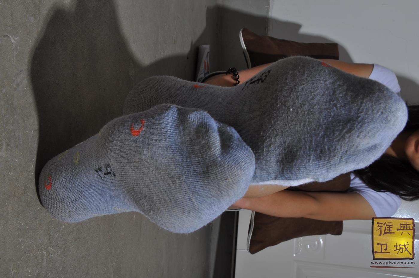 图片[19]-雅典卫城  楼梯间发呆的小姐姐 2010-005 (2) [84P] – 速更版-美库