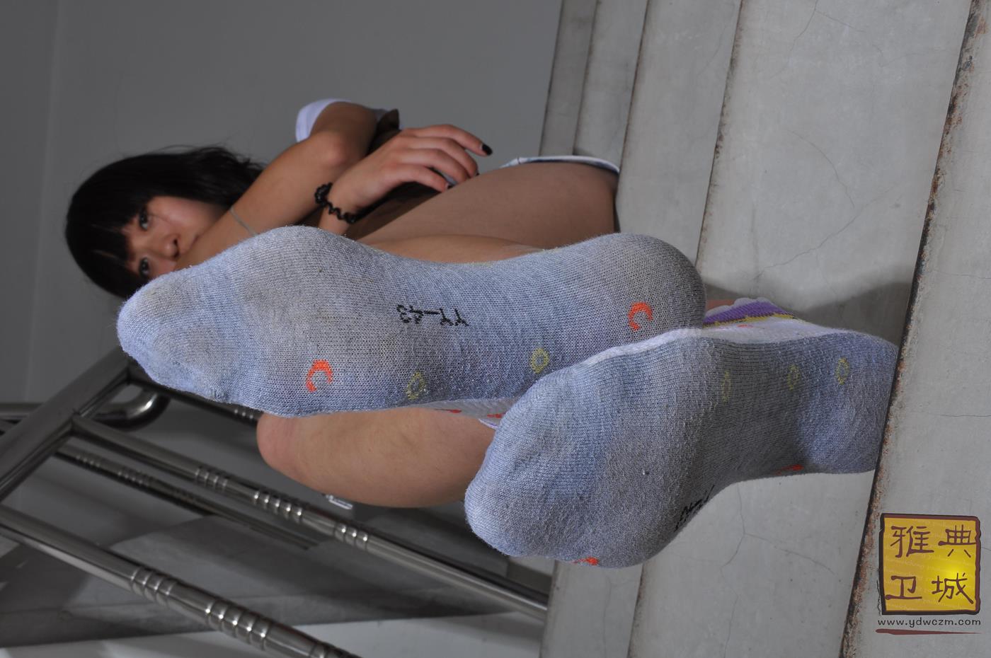 图片[71]-雅典卫城  楼梯间发呆的小姐姐 2010-005 (1) [84P] – 速更版-美库