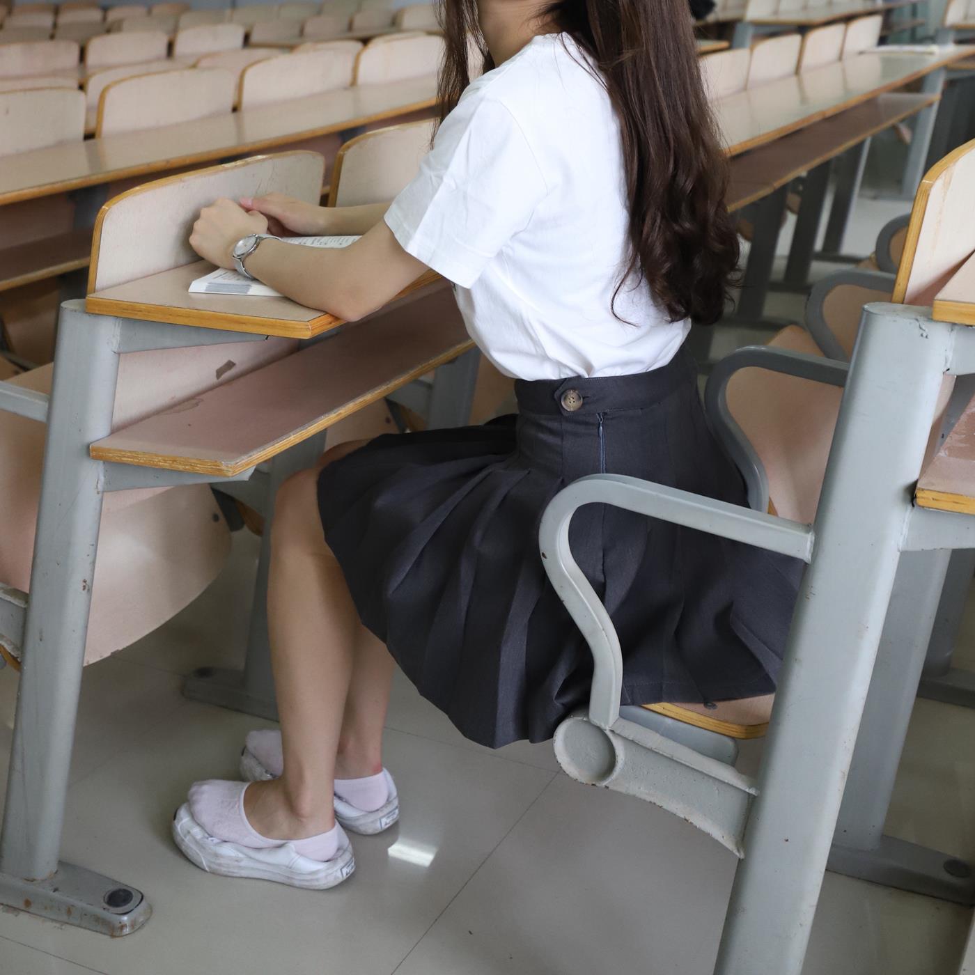 图片[38]-大西瓜爱牙膏-2019 11X活动 模特2（二） 教室短裙船袜 (1) [84P] – 速更版-美库