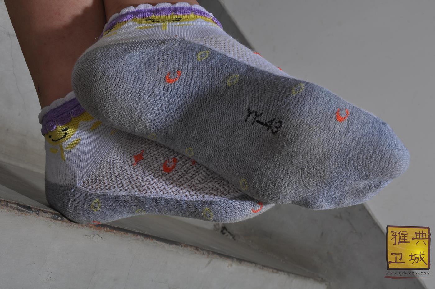 图片[80]-雅典卫城  楼梯间发呆的小姐姐 2010-005 (1) [84P] – 速更版-美库