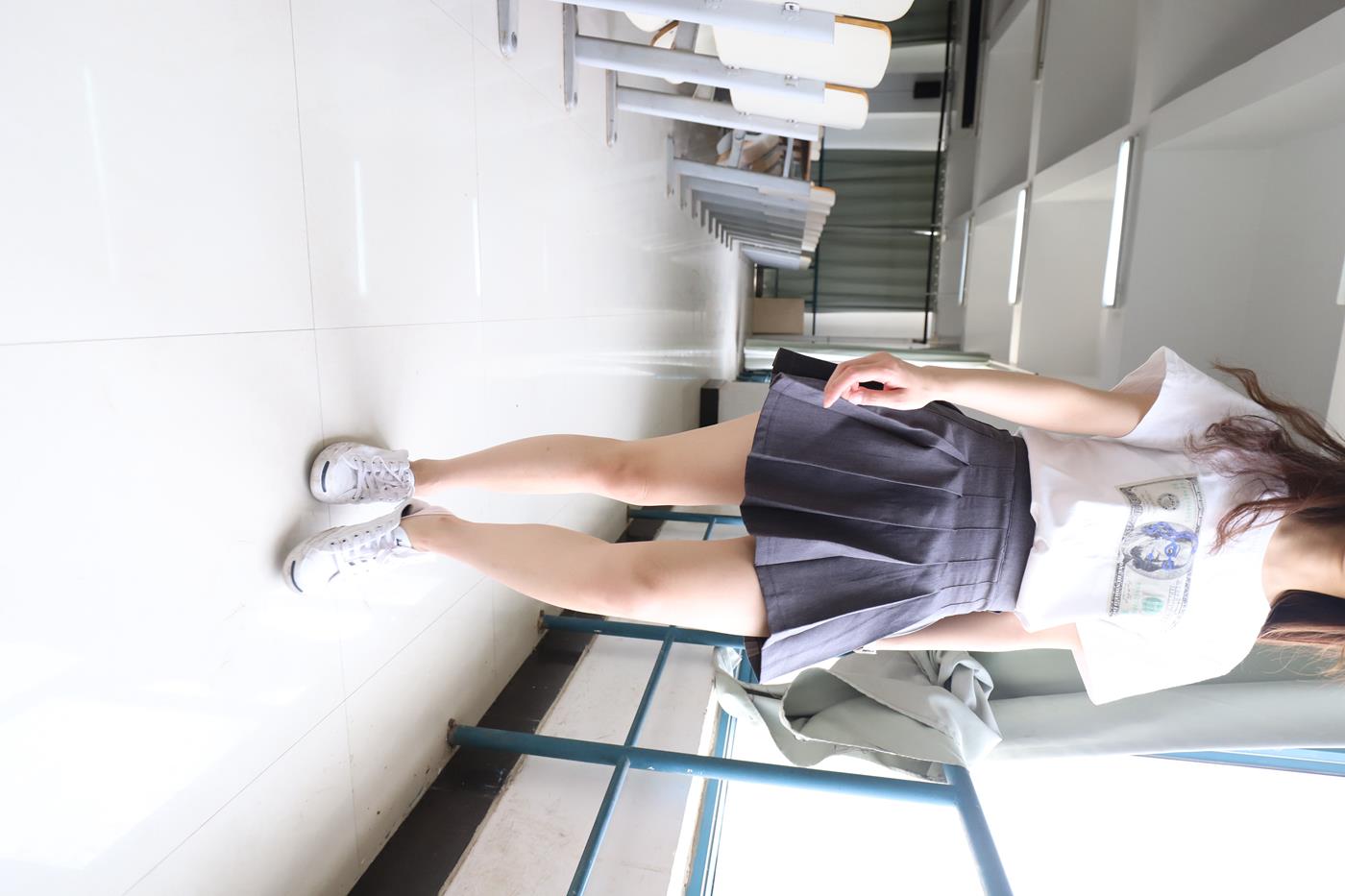 图片[24]-大西瓜爱牙膏-2019 11X活动 模特2（二） 教室短裙船袜 (3) [84P] – 速更版-美库