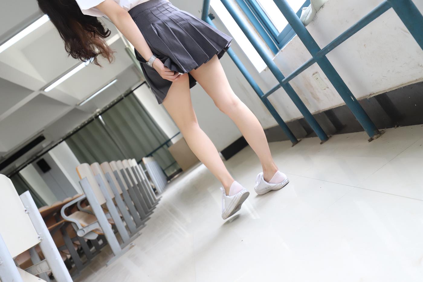 图片[33]-大西瓜爱牙膏-2019 11X活动 模特2（二） 教室短裙船袜 (3) [84P] – 速更版-美库